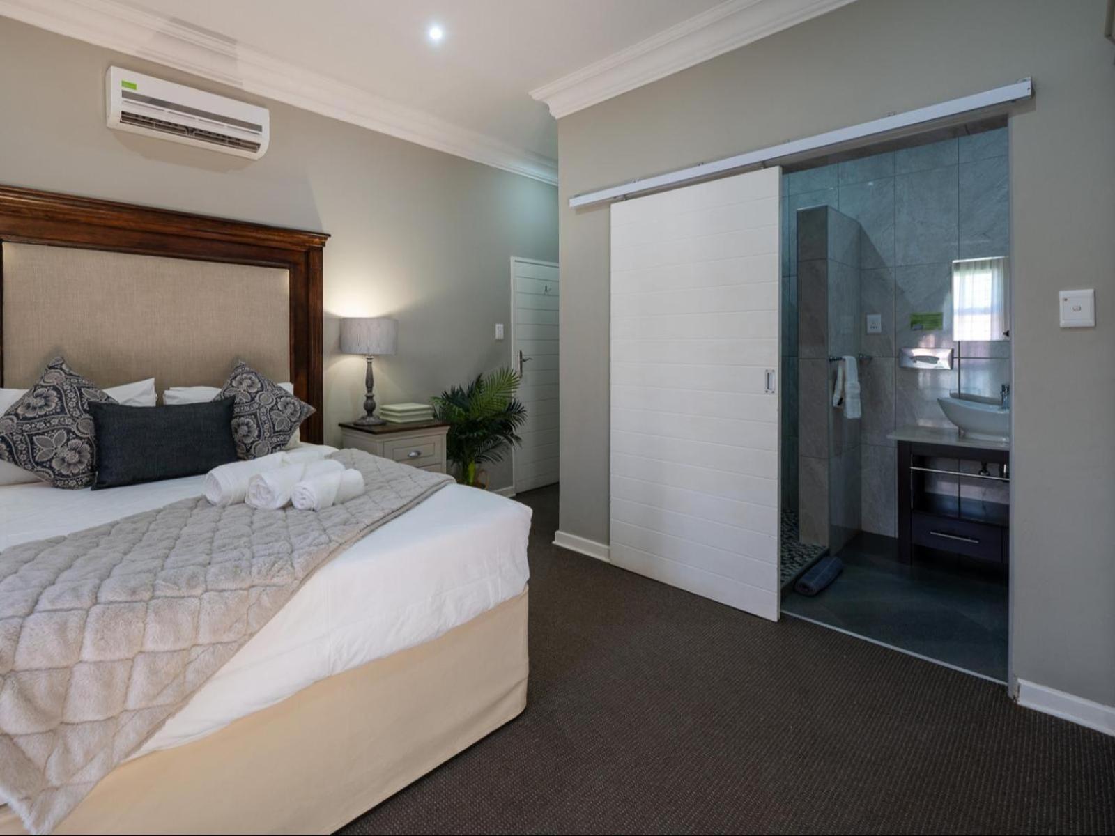 Standard Queen Room - Photo 4