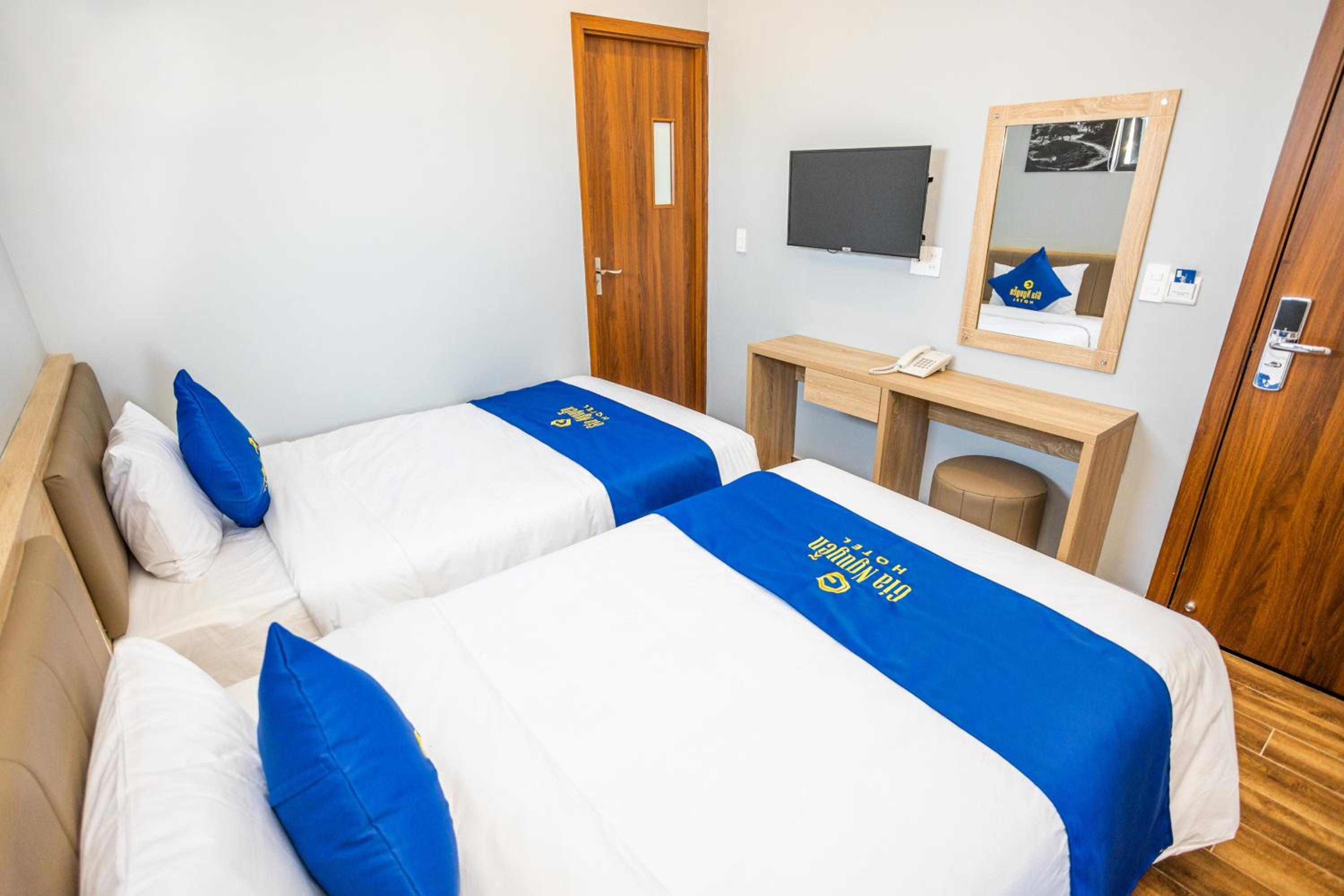 Standard Twin Room photo 2