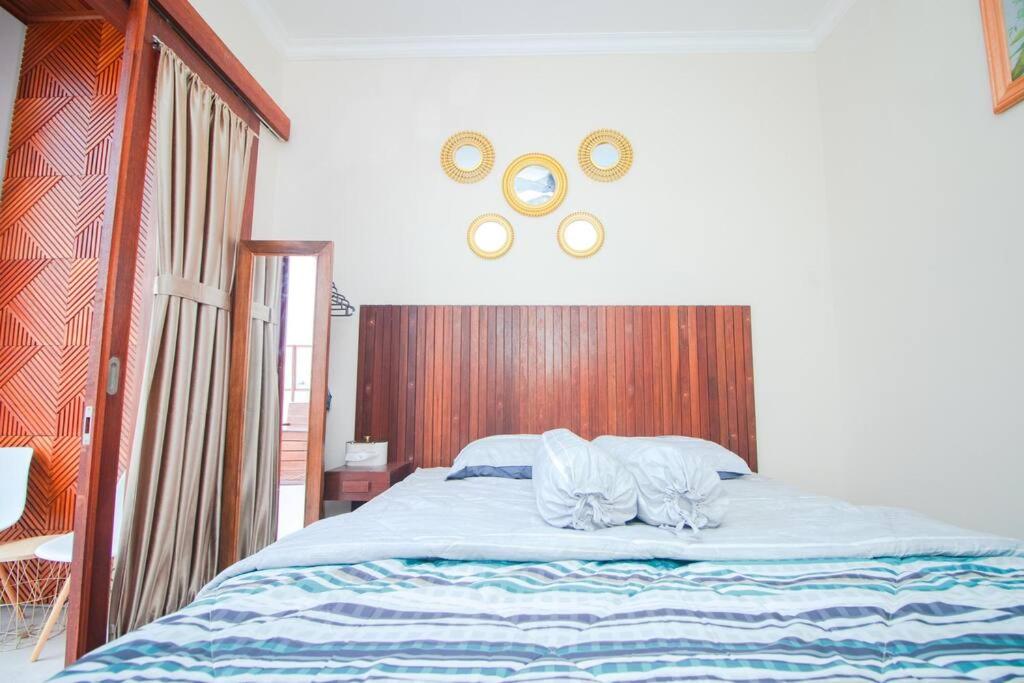 Three-Bedroom Villa photo 1