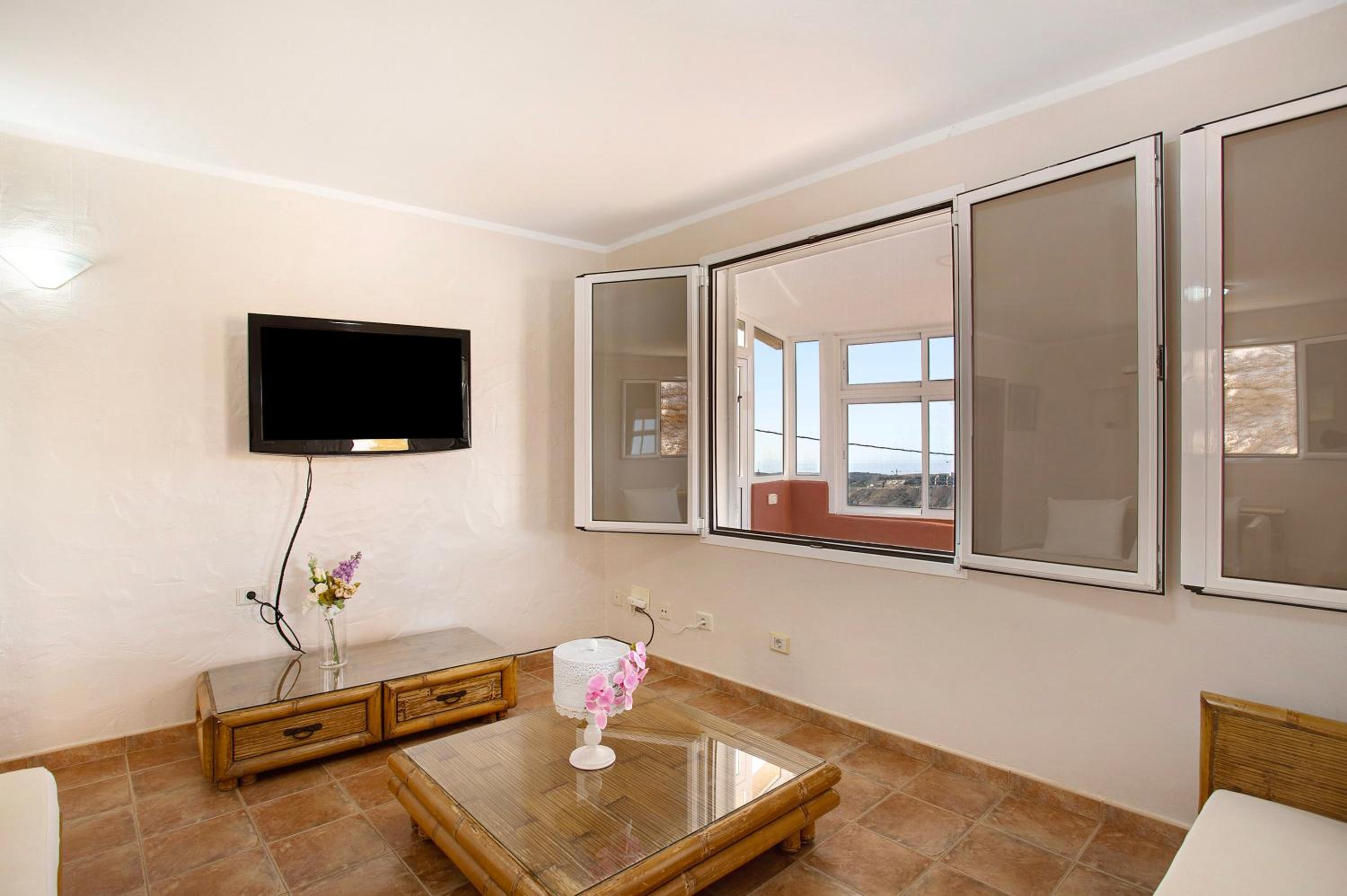 Villa with Sea View photo 2