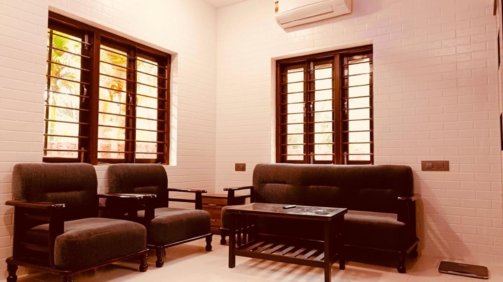 Three-Bedroom Villa photo 1
