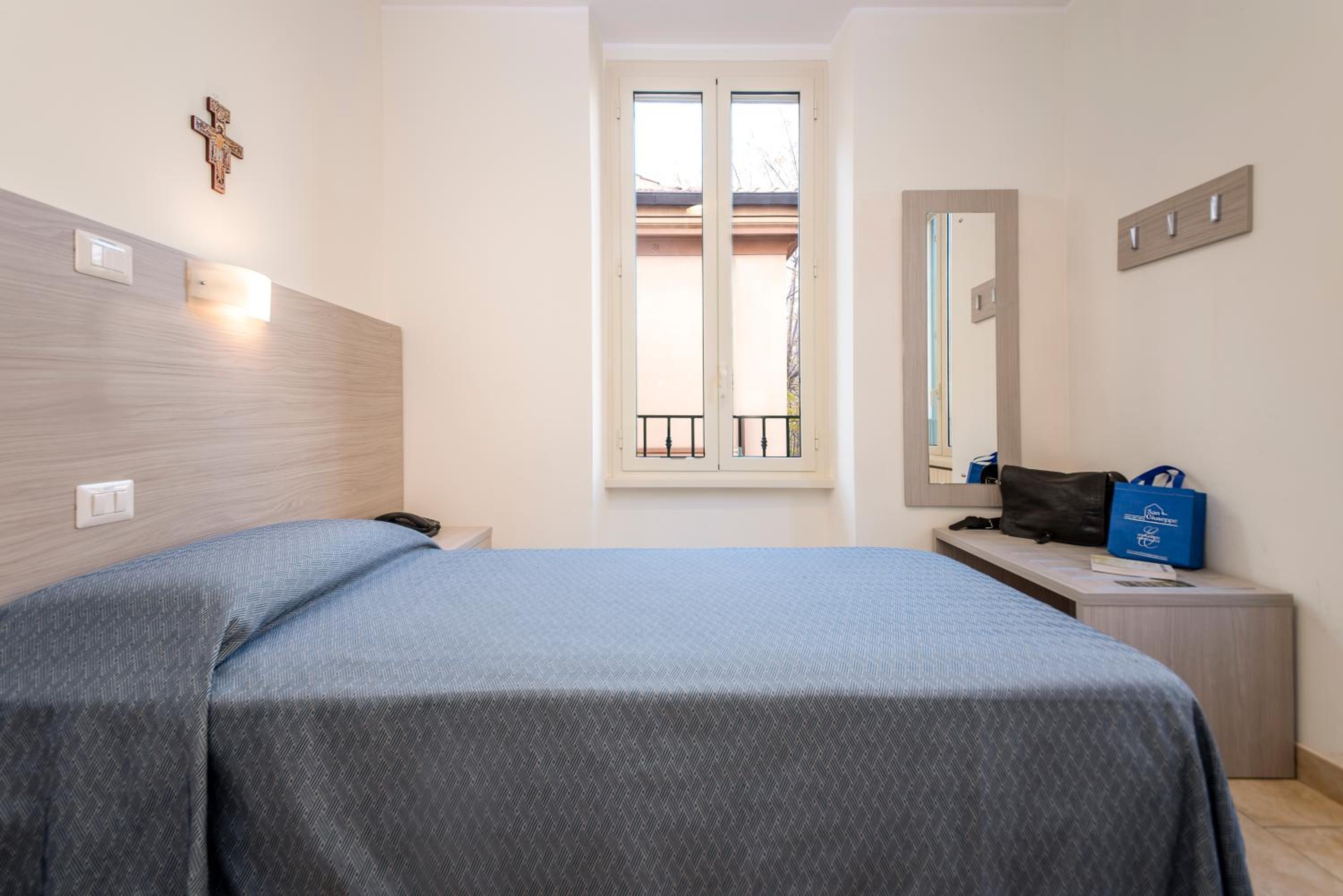 Standard Twin Room photo 1
