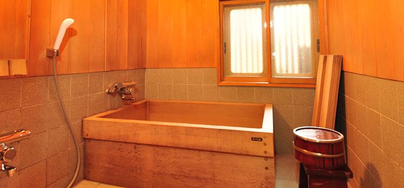Japanese-Style Room (12+8 Tatami)【庭園特別室】 photo 2