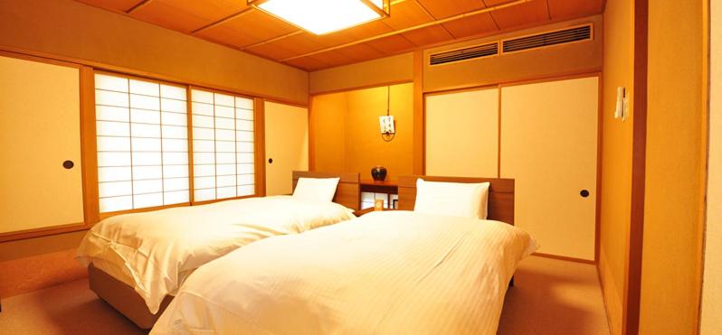 Japanese Western Room (10+8 Tatami)【癒しの間】 photo 2