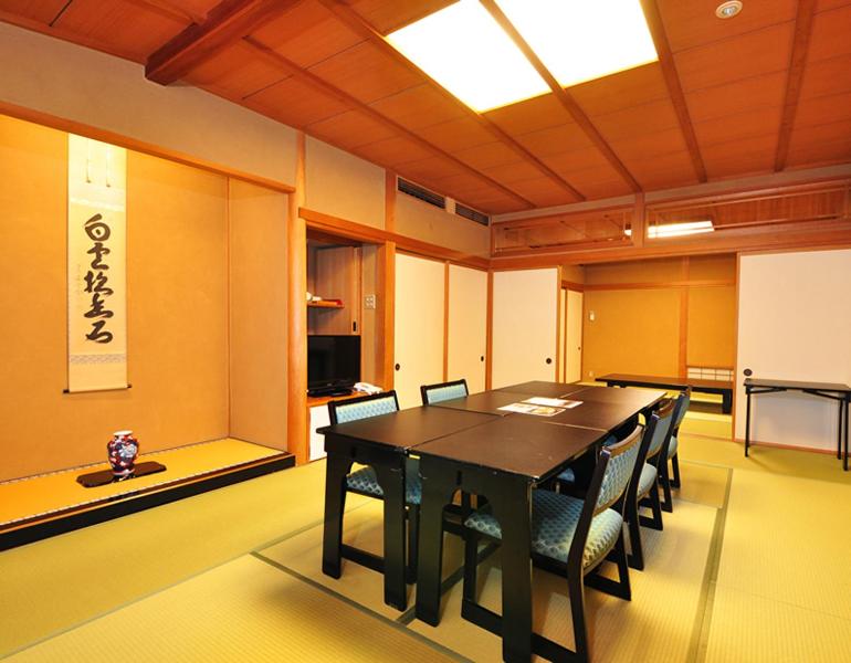 Japanese-Style Room (12+8 Tatami)【寛ぎの間】	 photo 1