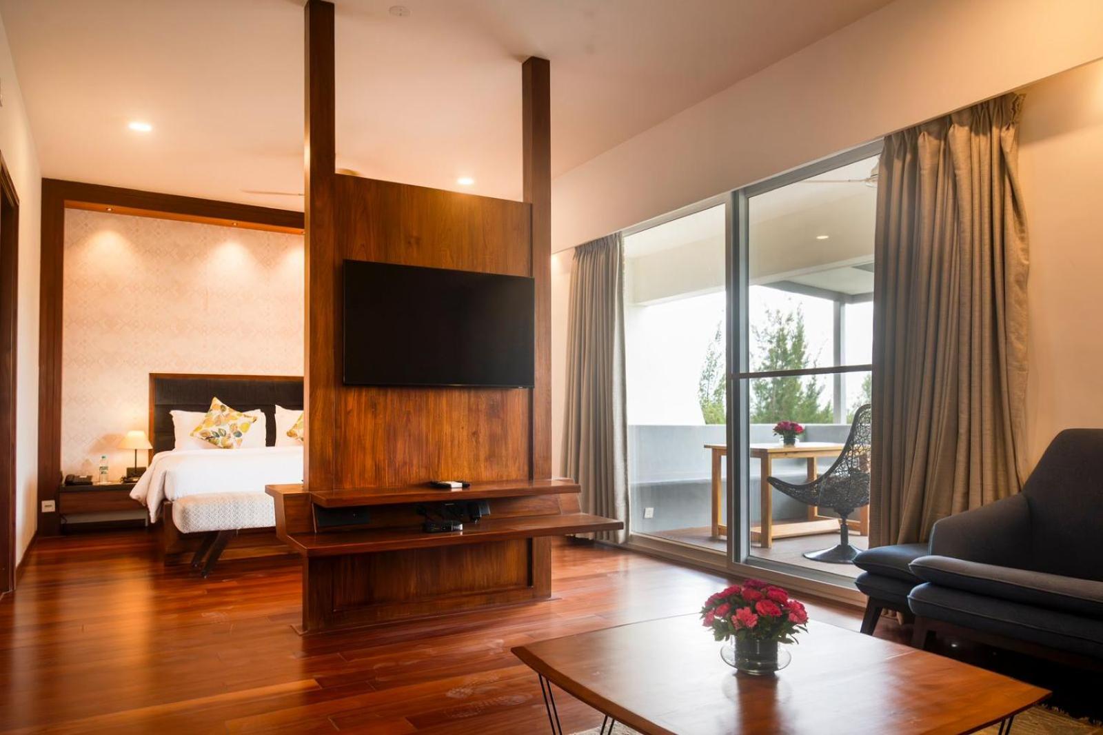 Suite with Balcony
