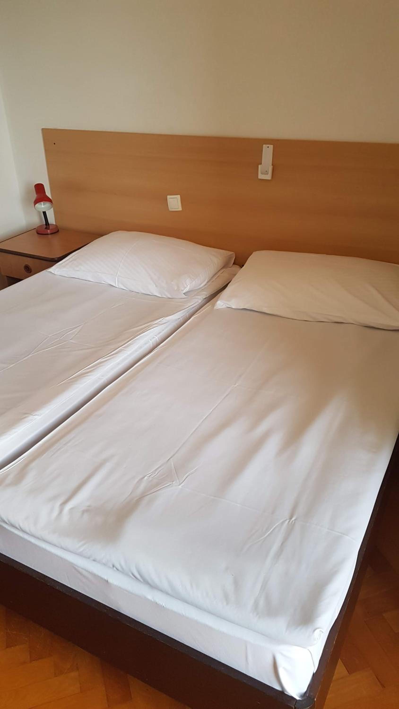 Double or Twin Room with Shared Bathroom photo 2