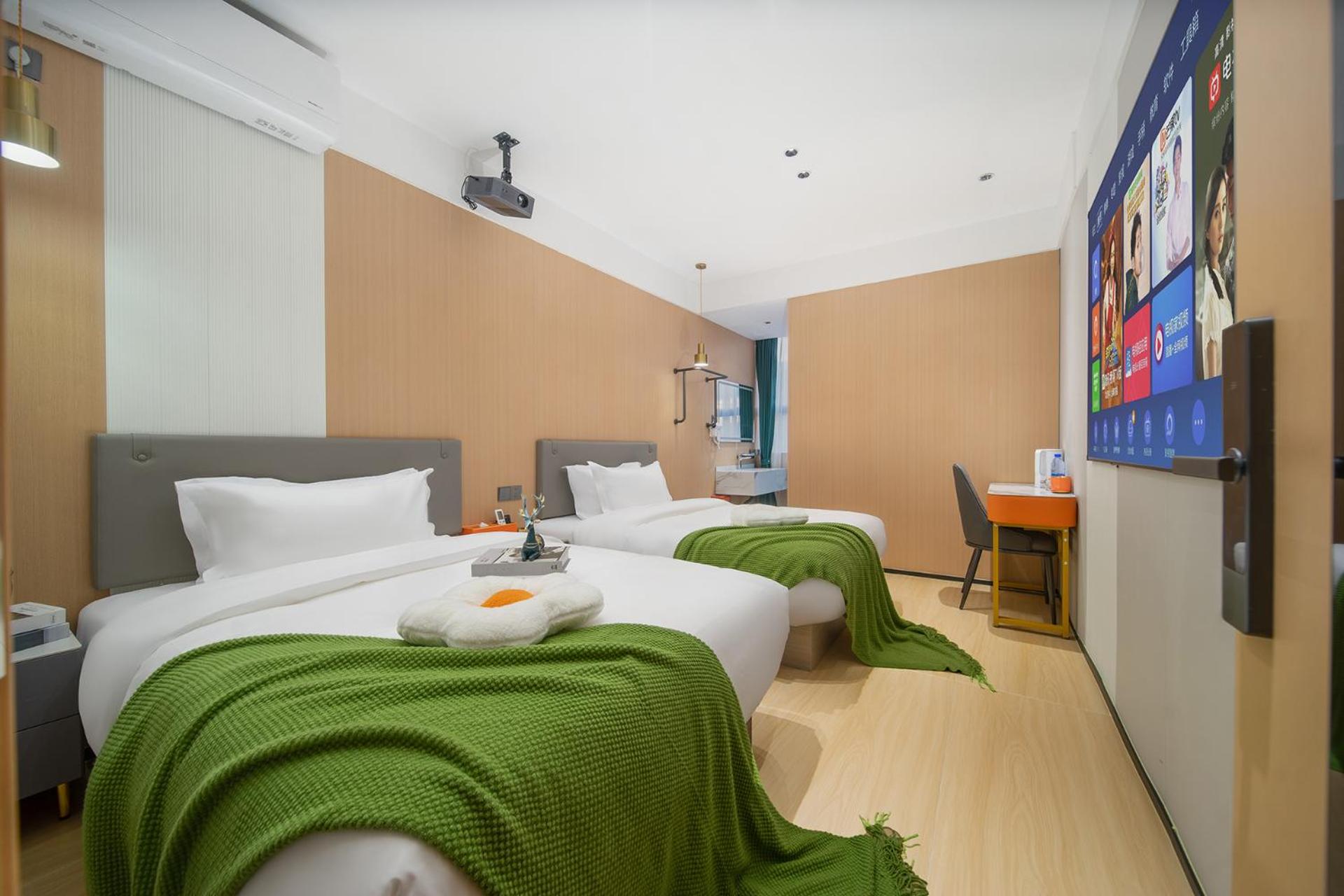 Deluxe Twin Room