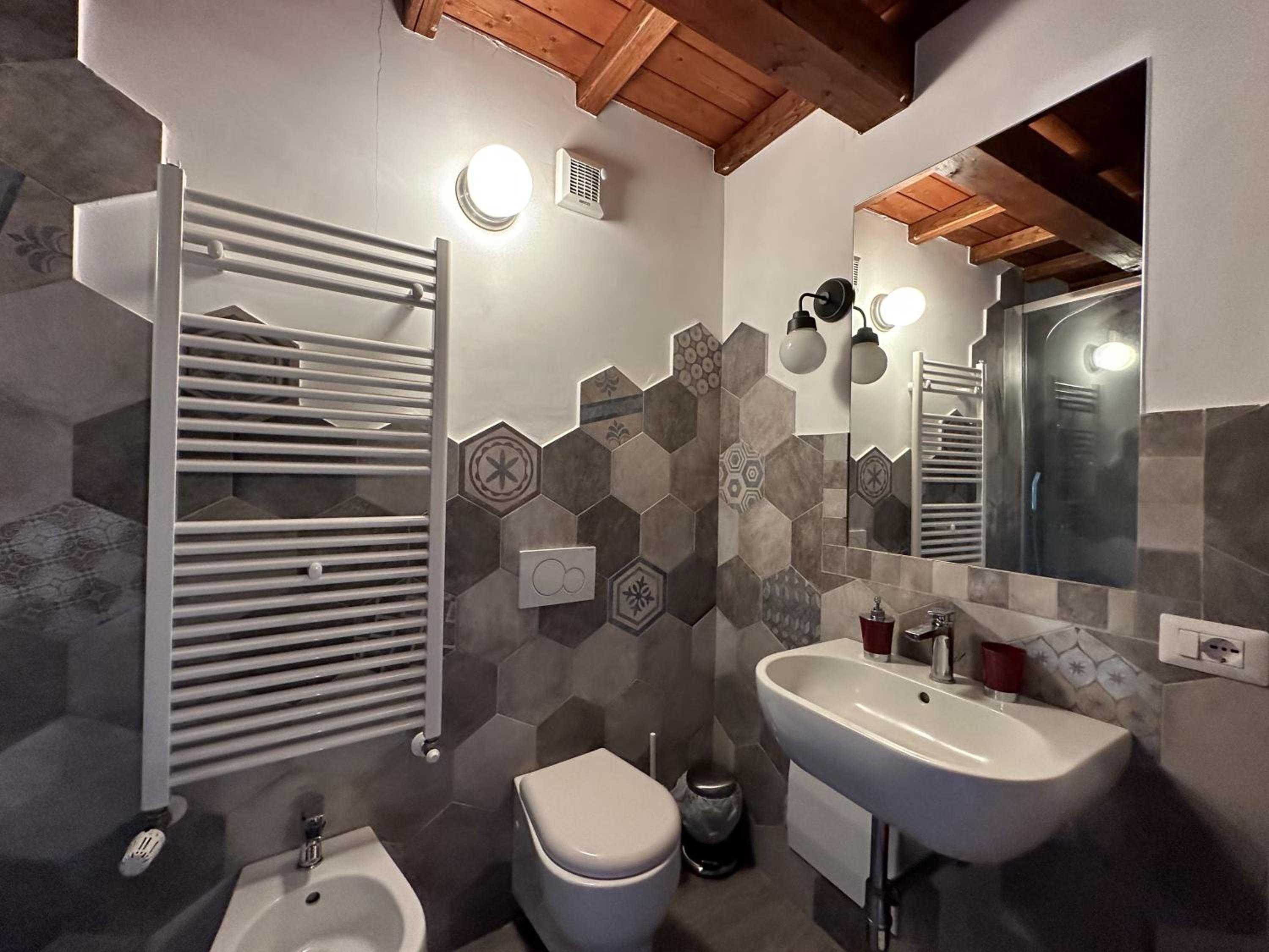 Superior Double Room - Photo 9