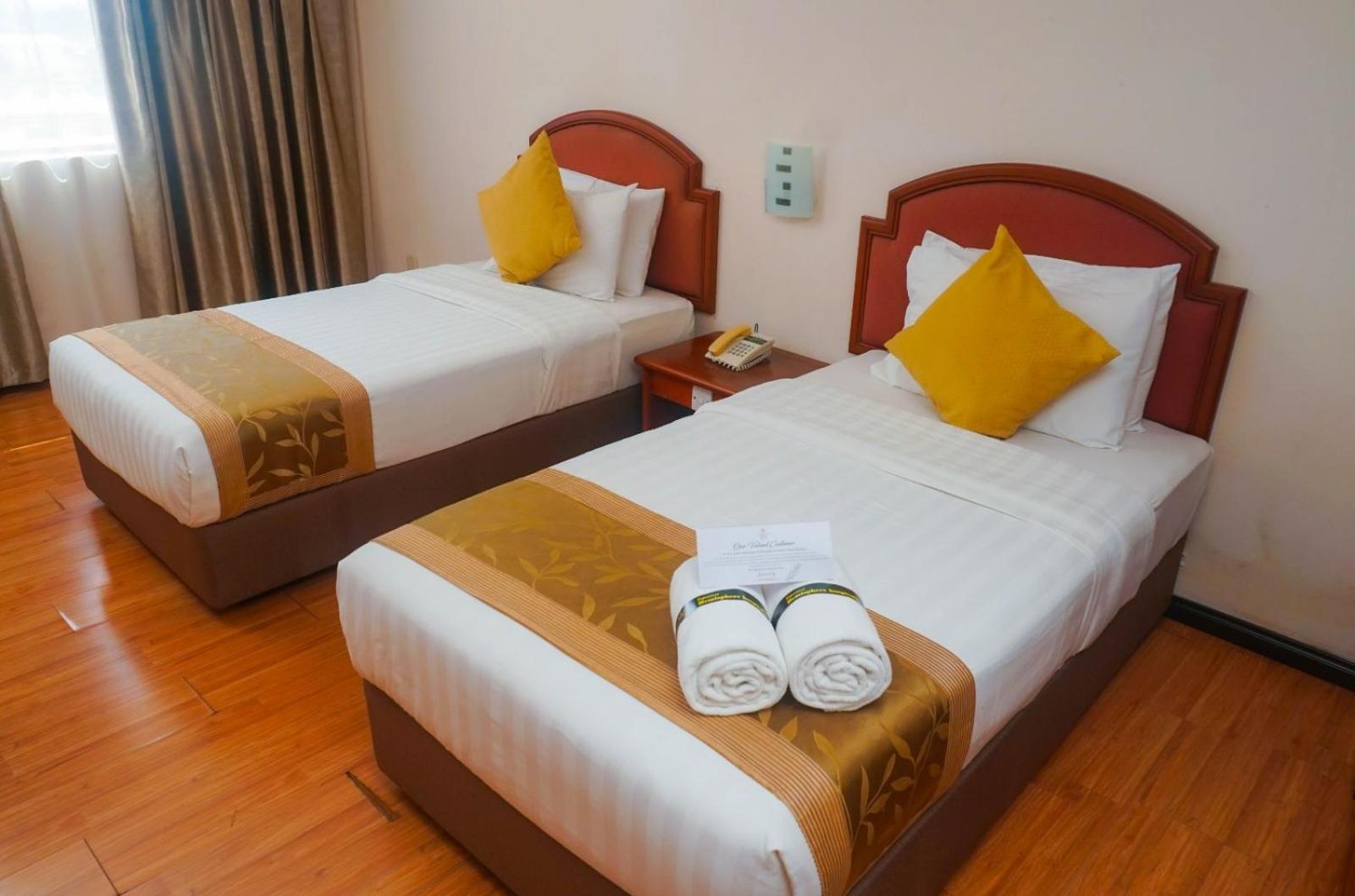 Standard Twin Room photo 2