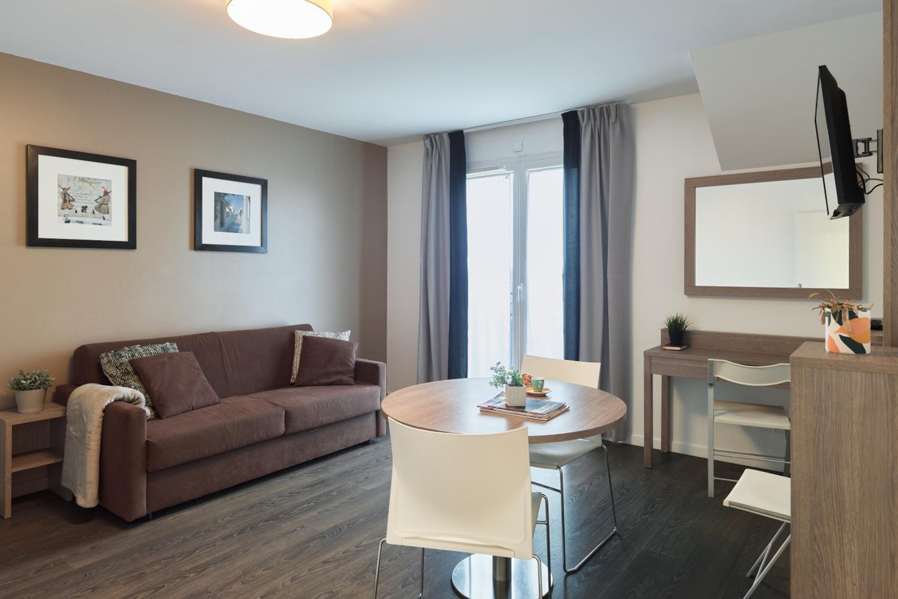 Superior Apartment - Photo 4