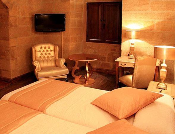 Superior Double Room - Photo 4