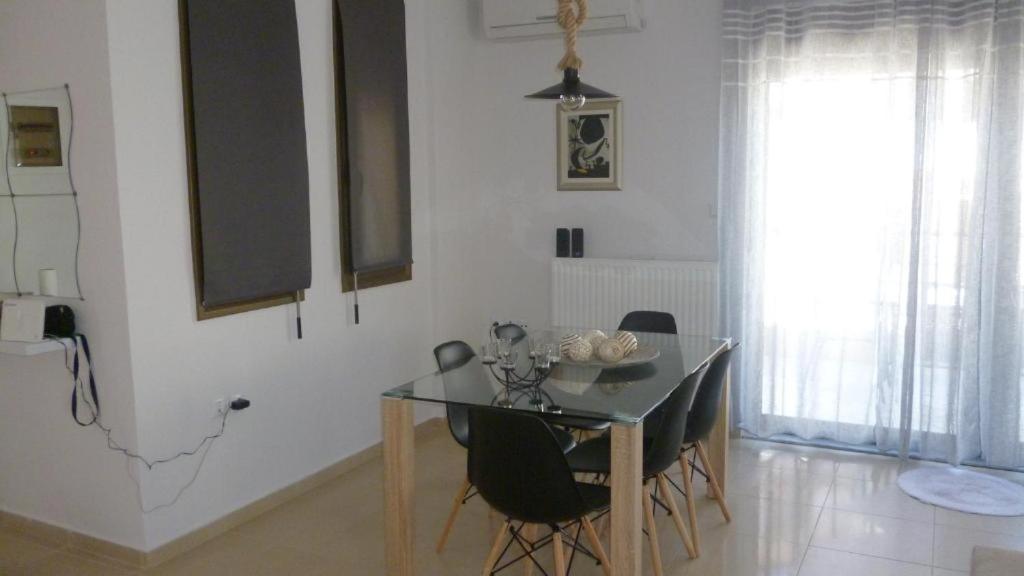 Three-Bedroom Villa photo 3