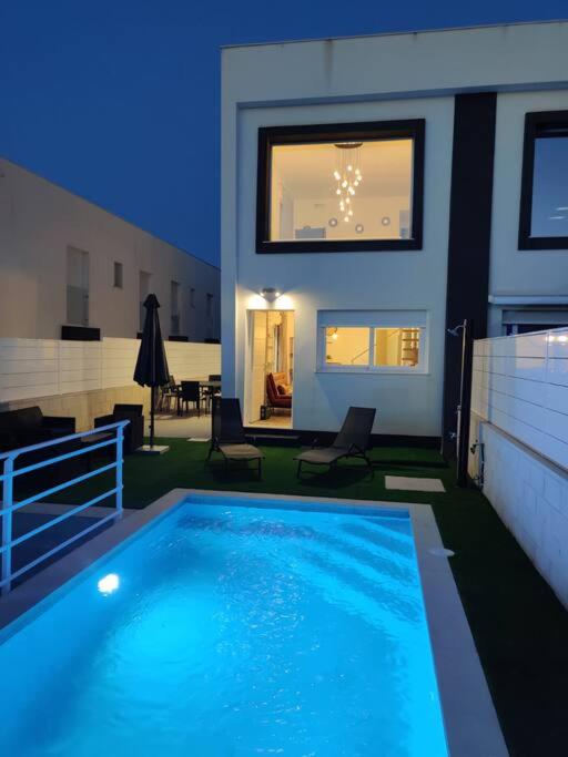 Two-Bedroom Villa photo 2