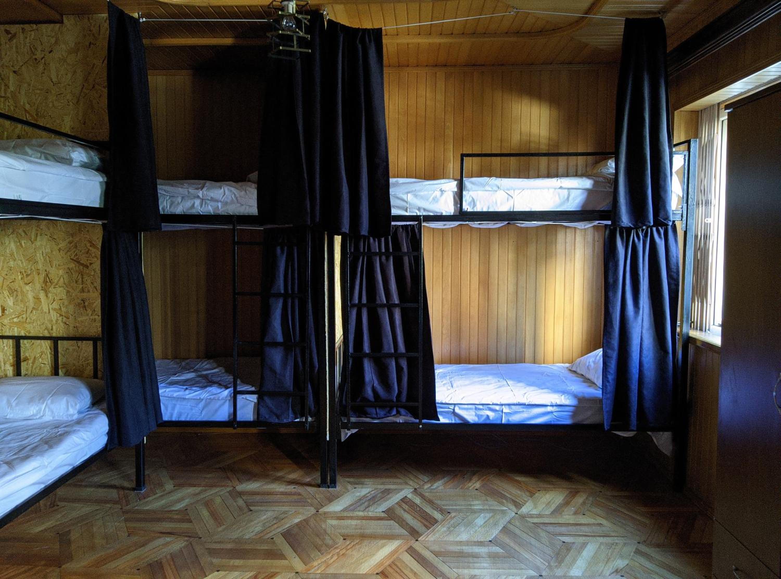 Bunk Bed In Mixed Dormitory Room photo 2