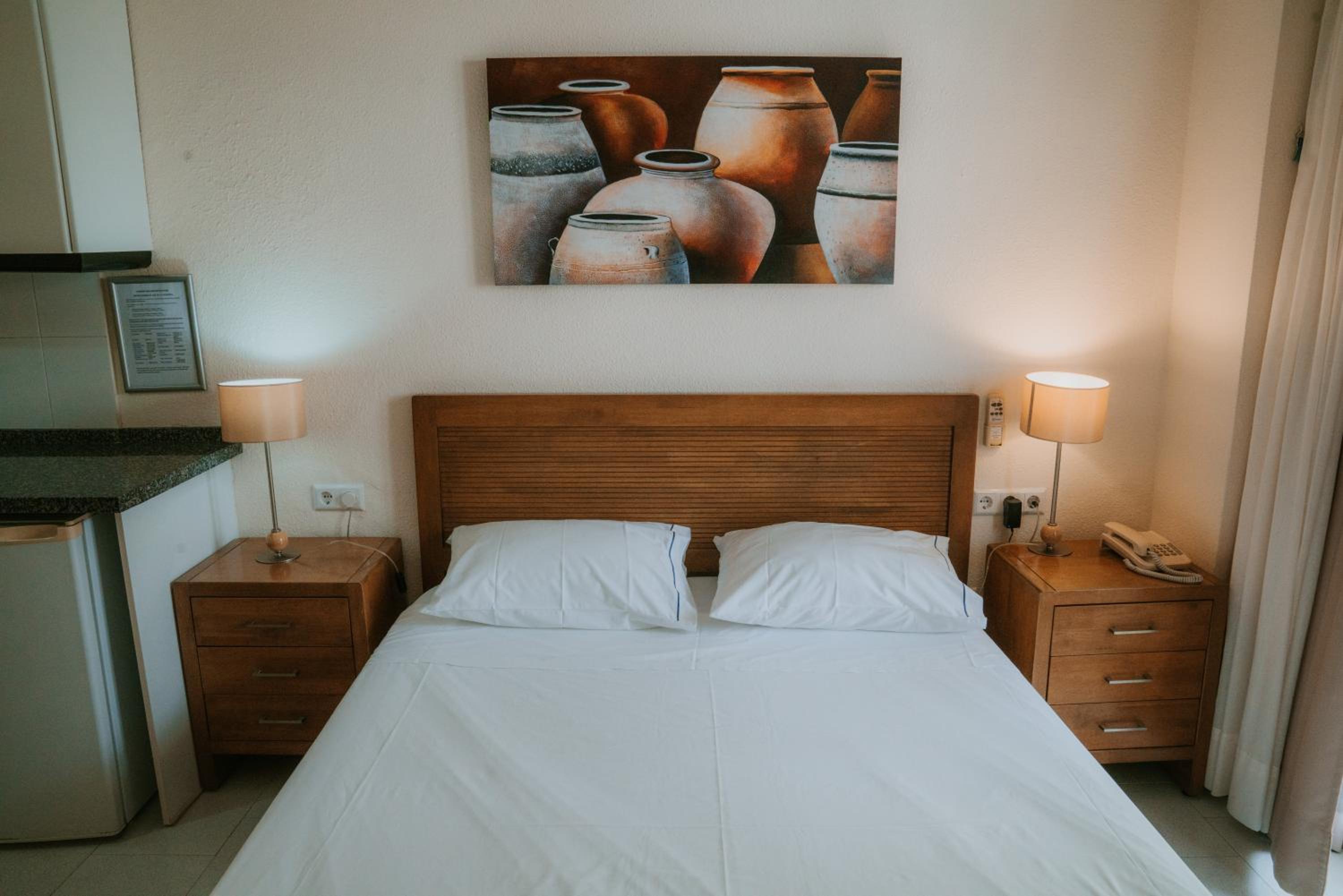 Studio Apartment photo 2