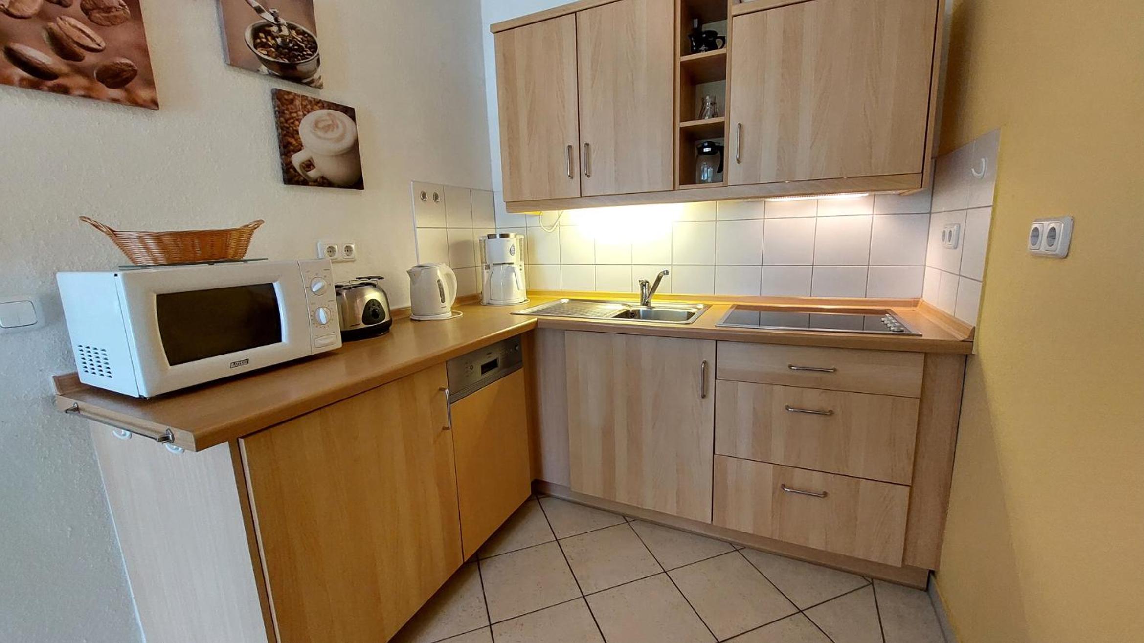 Apartment photo 2