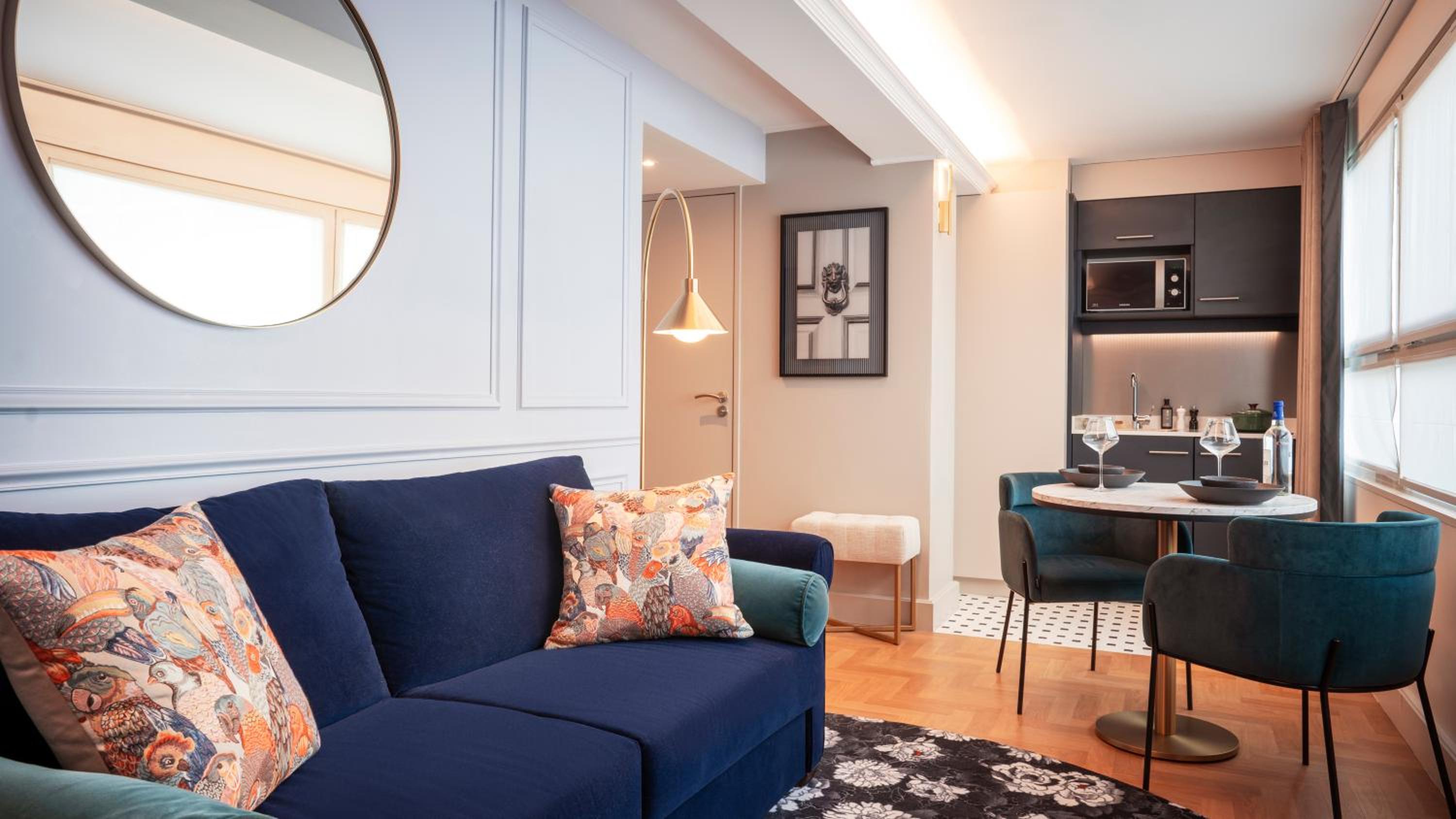 Parisian Junior Suite photo 1