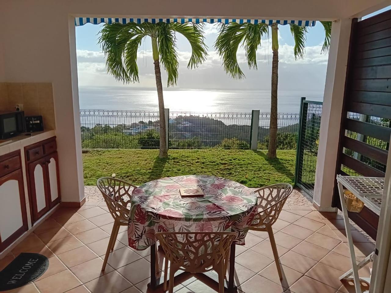 Studio with Sea View photo 3