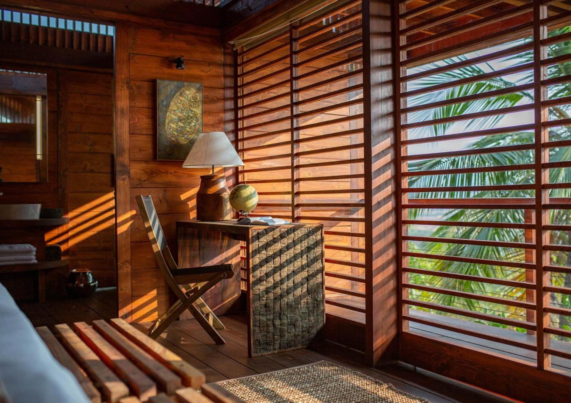 King Room with Sea View - Photo 1