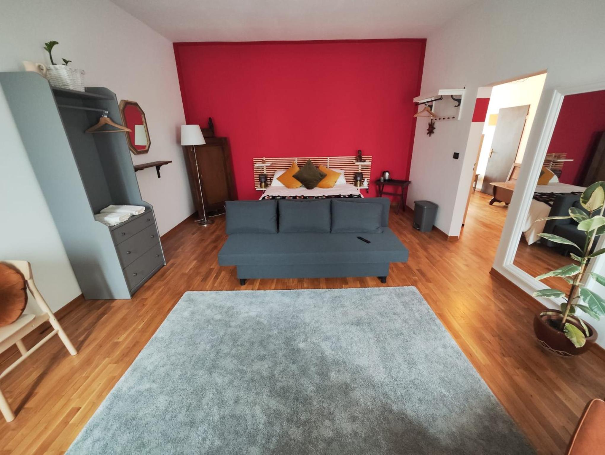 Triple Room with View - Photo 17