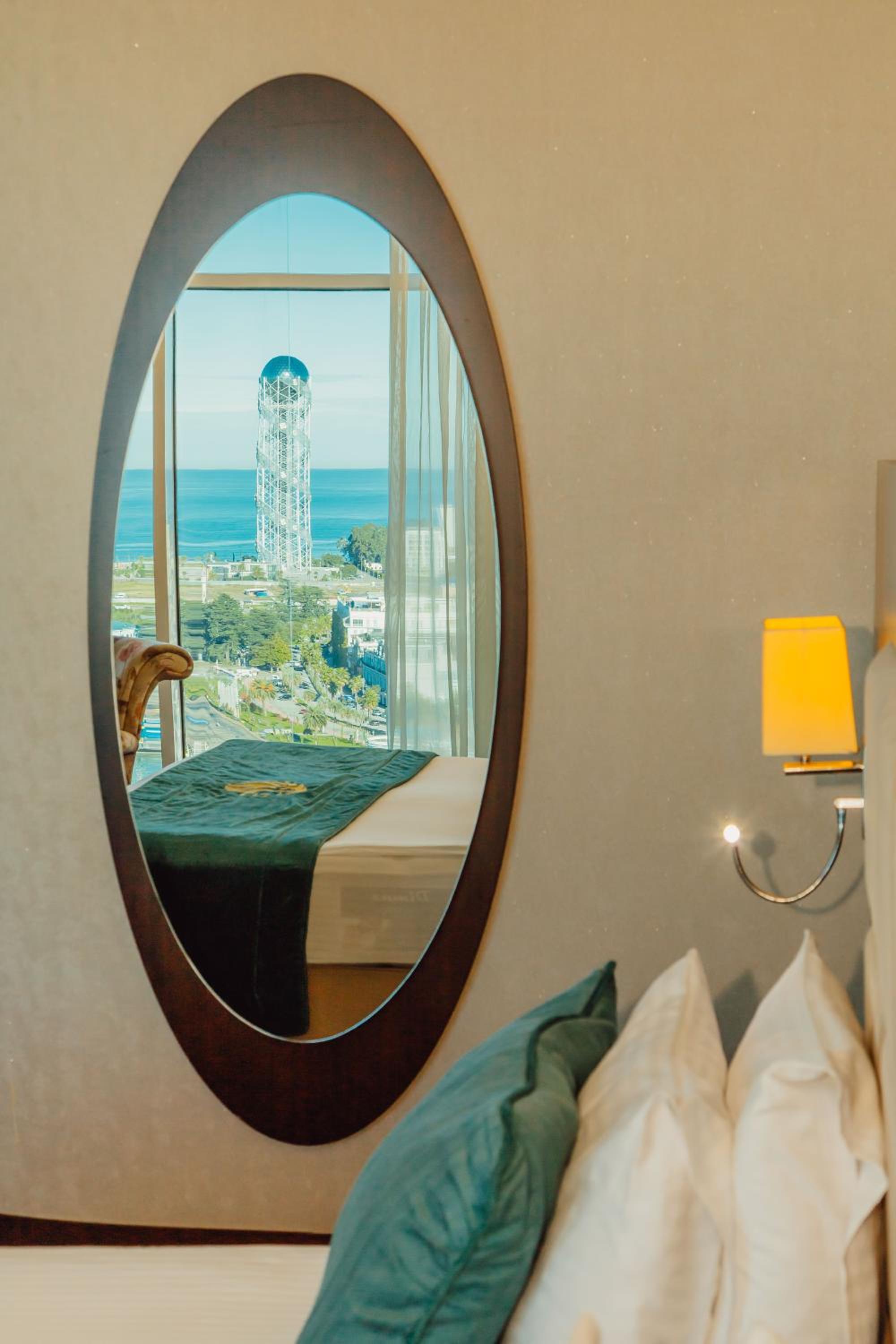 Superior Queen or Twin Room with Sea View photo 3