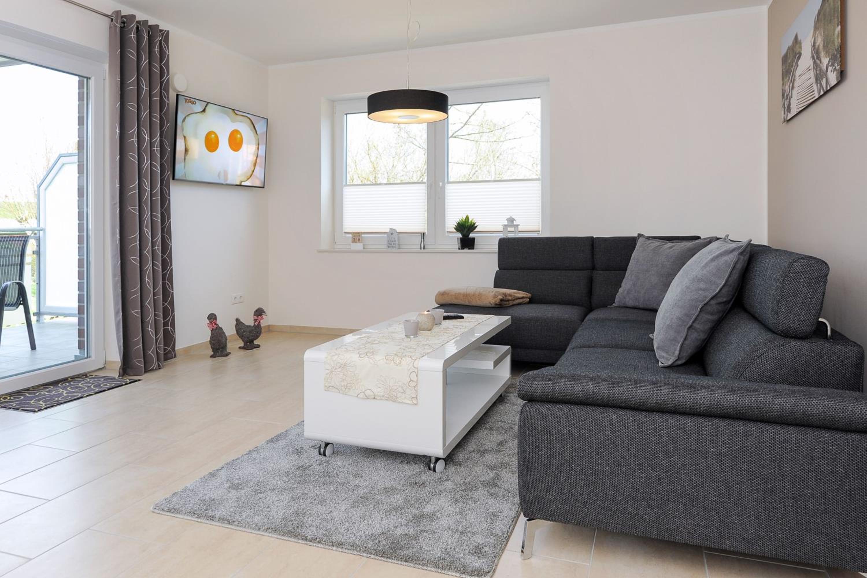Two-Bedroom Apartment with Terrace photo 3