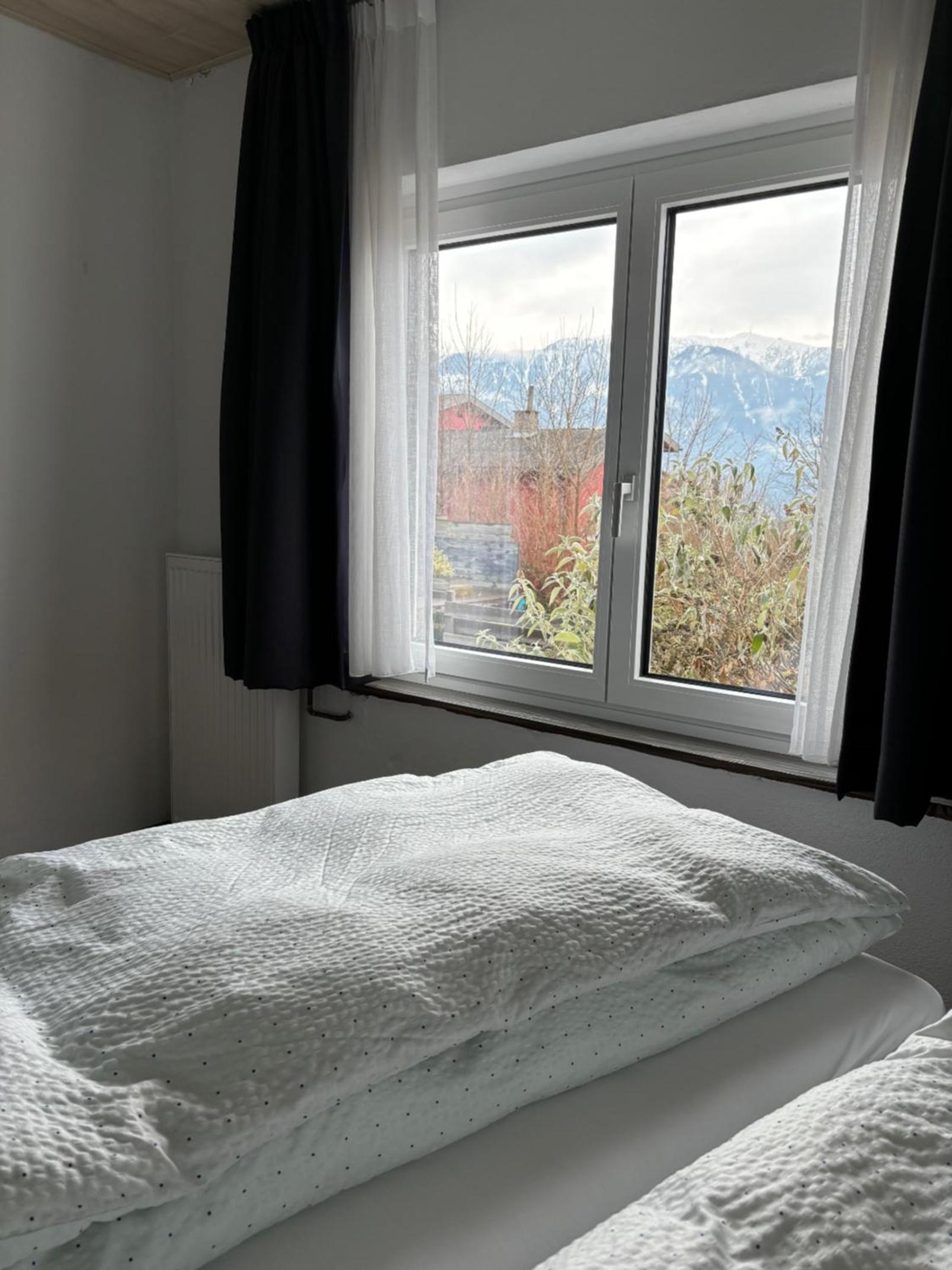 Apartment with Balcony photo 1