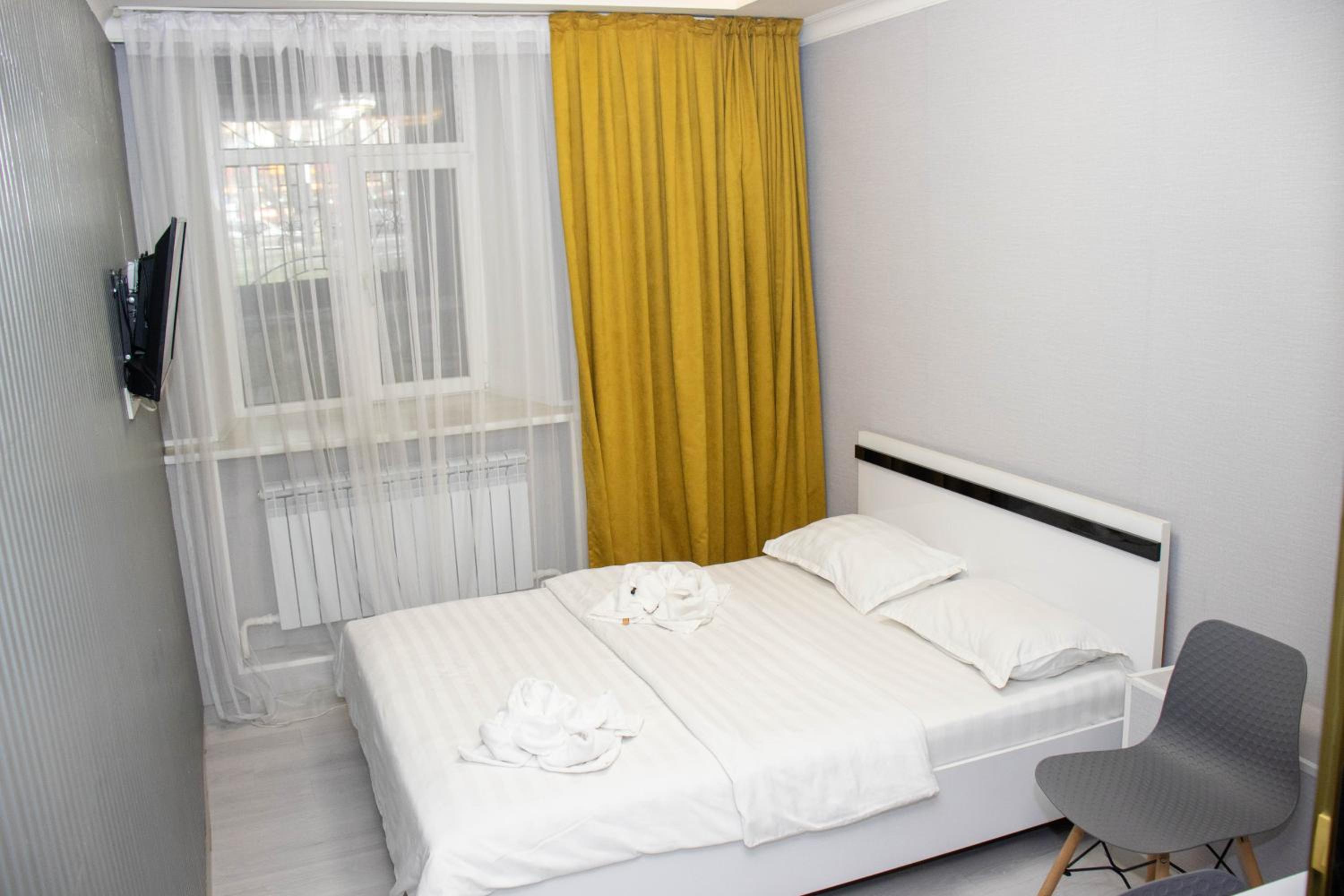 Standard King Room
