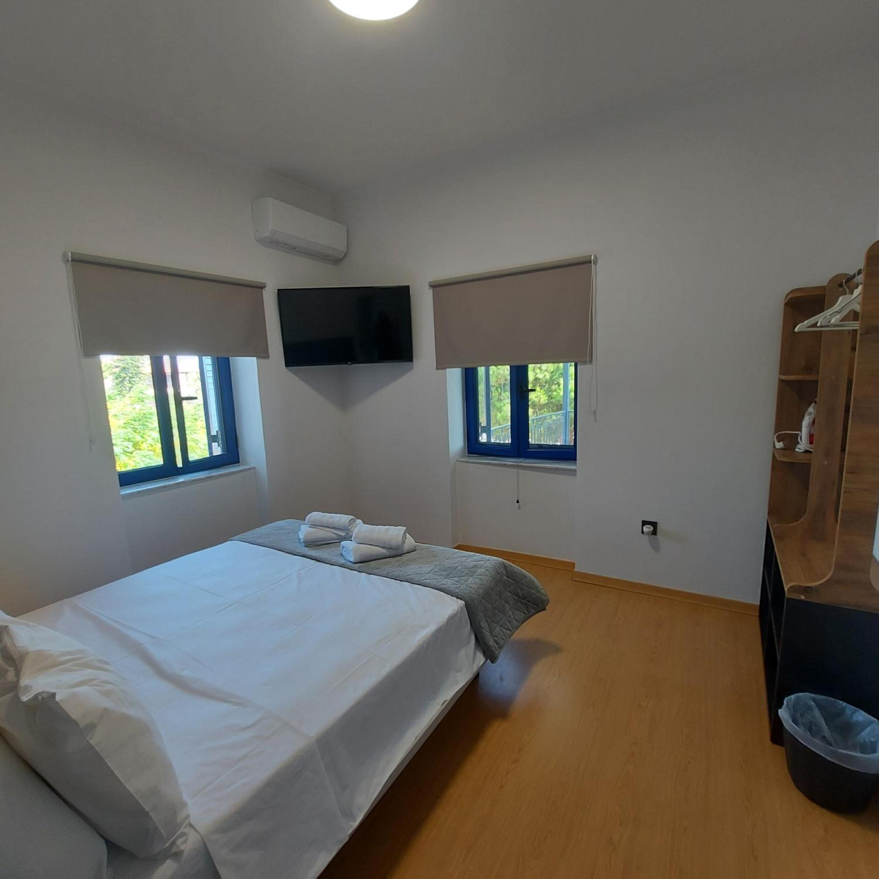 Villa photo 1