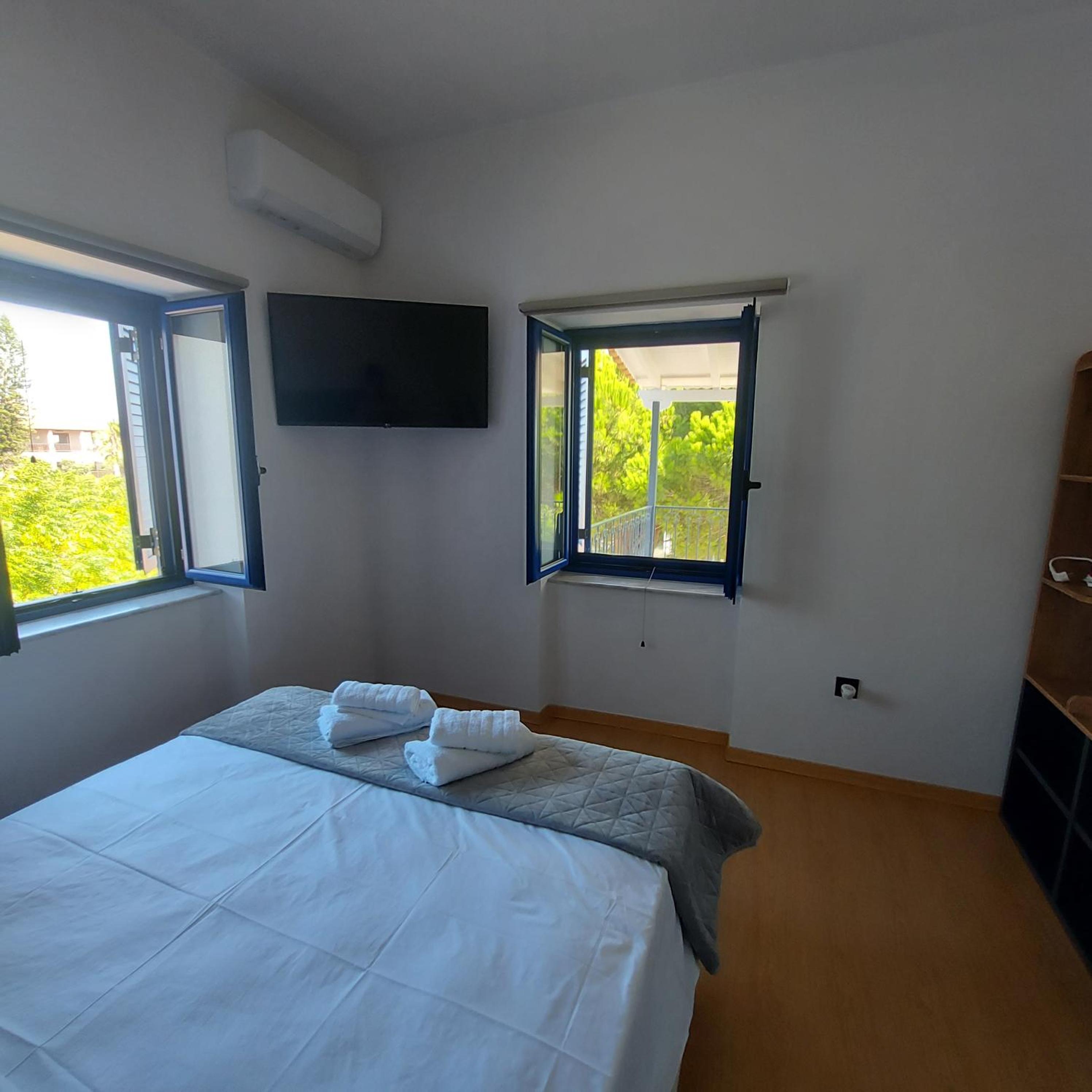 Villa photo 2
