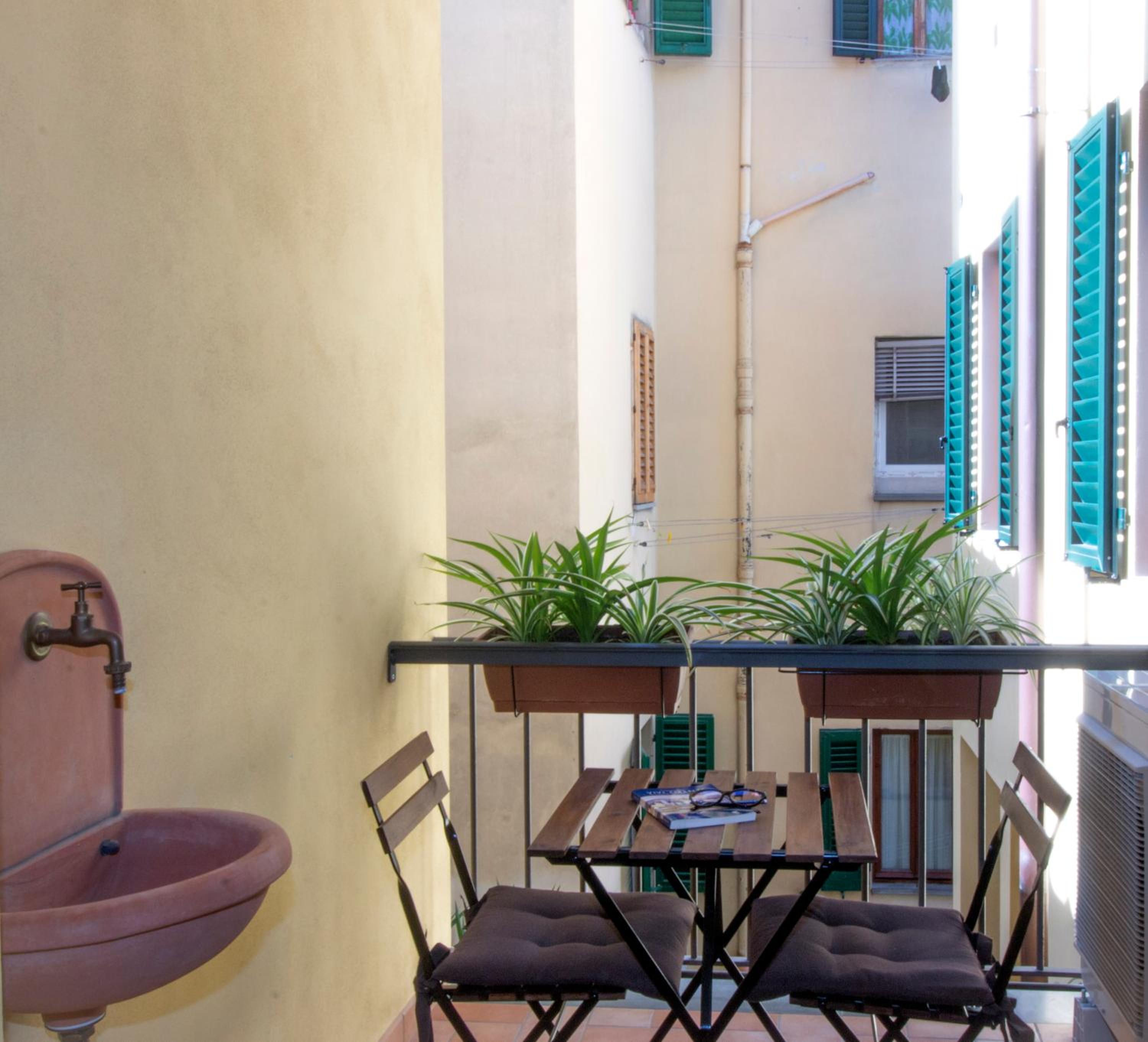 Two-Bedroom Apartment with Terrace (Ginori) photo 3