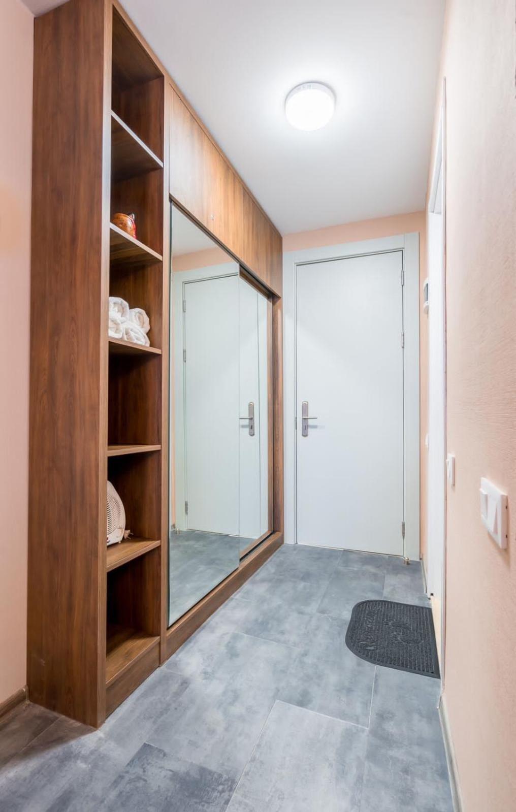 One-Bedroom Apartment photo 3