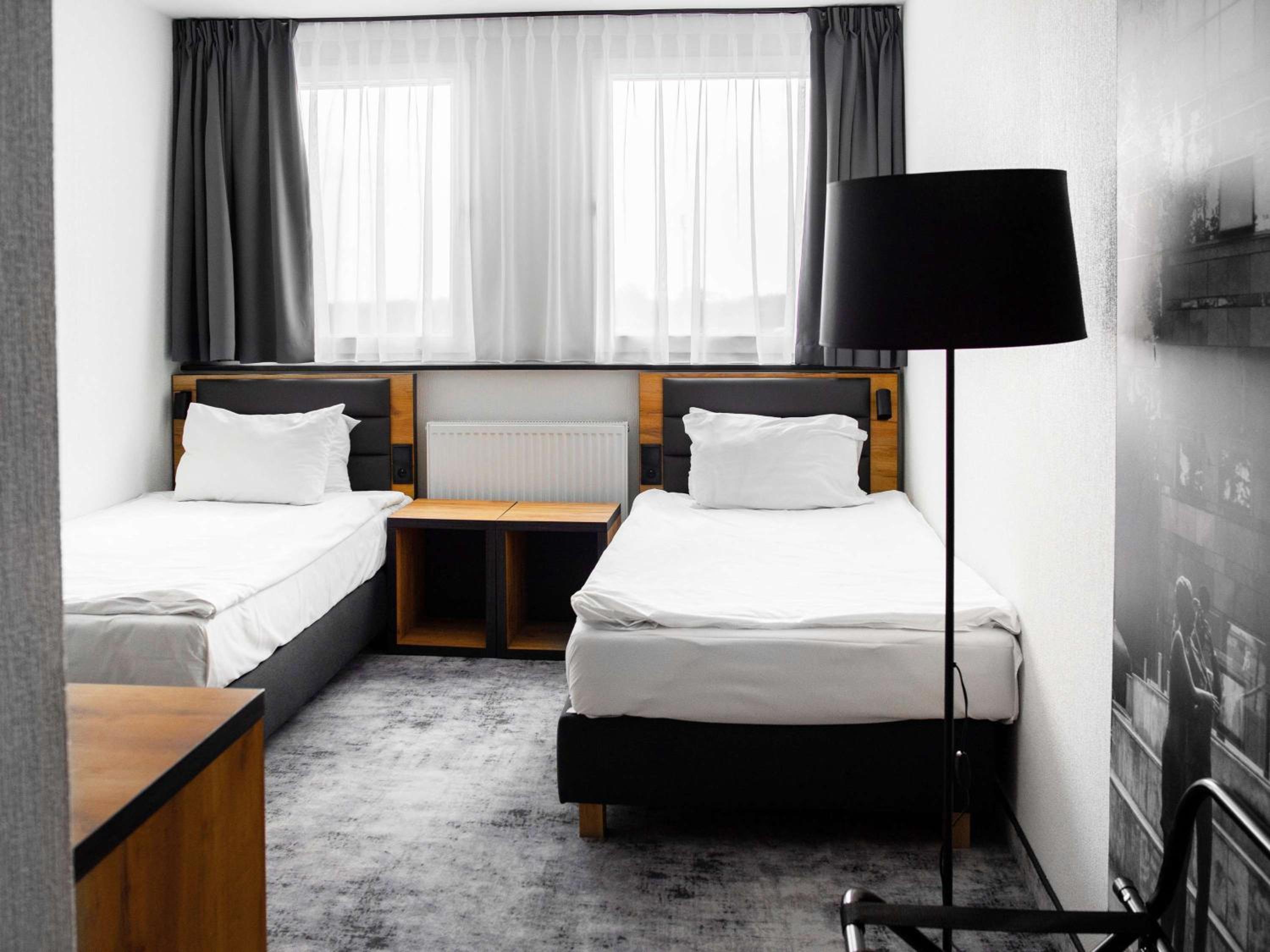 Superior Twin Room - Photo 3