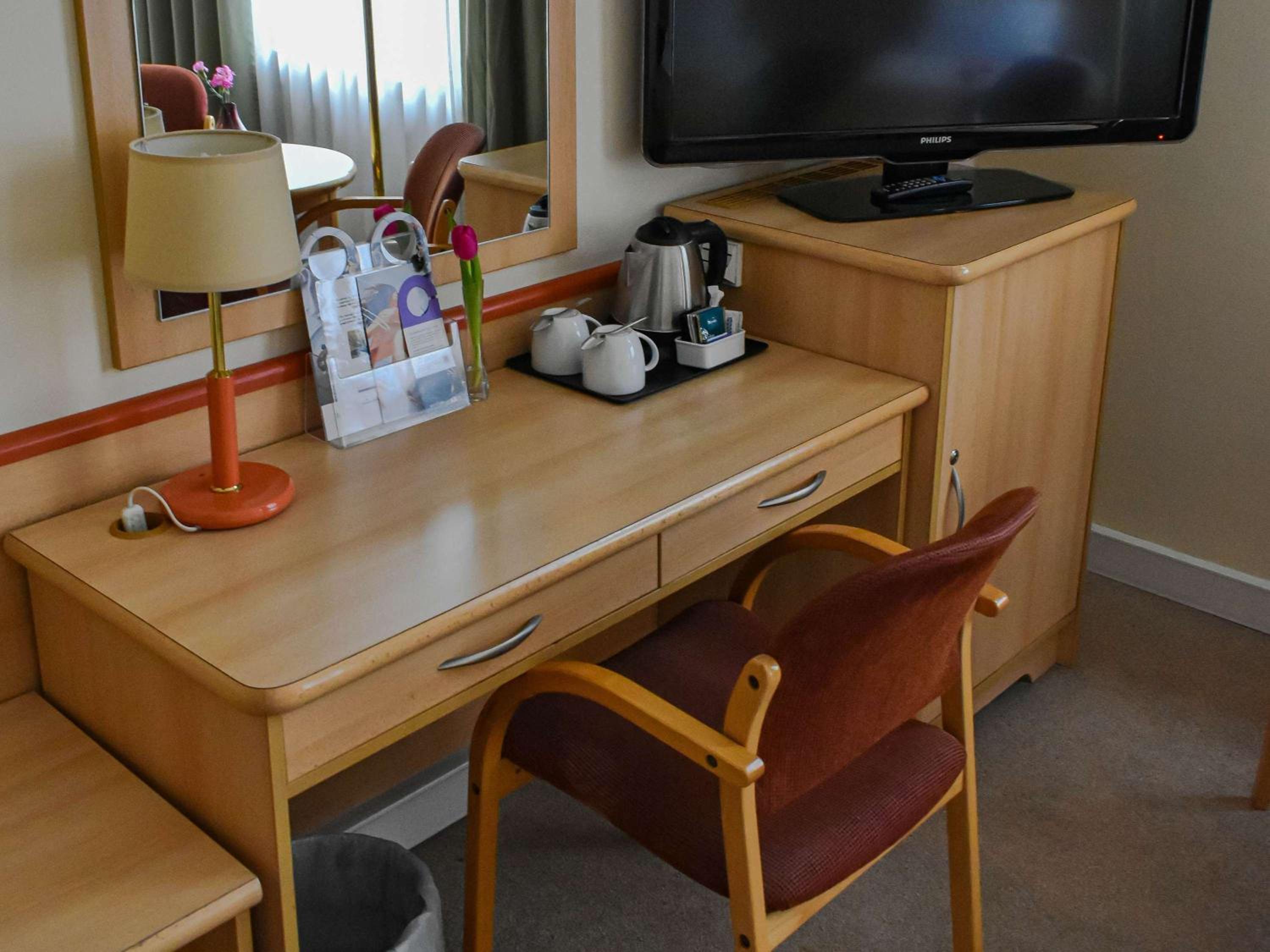 Standard Twin Room - Photo 3