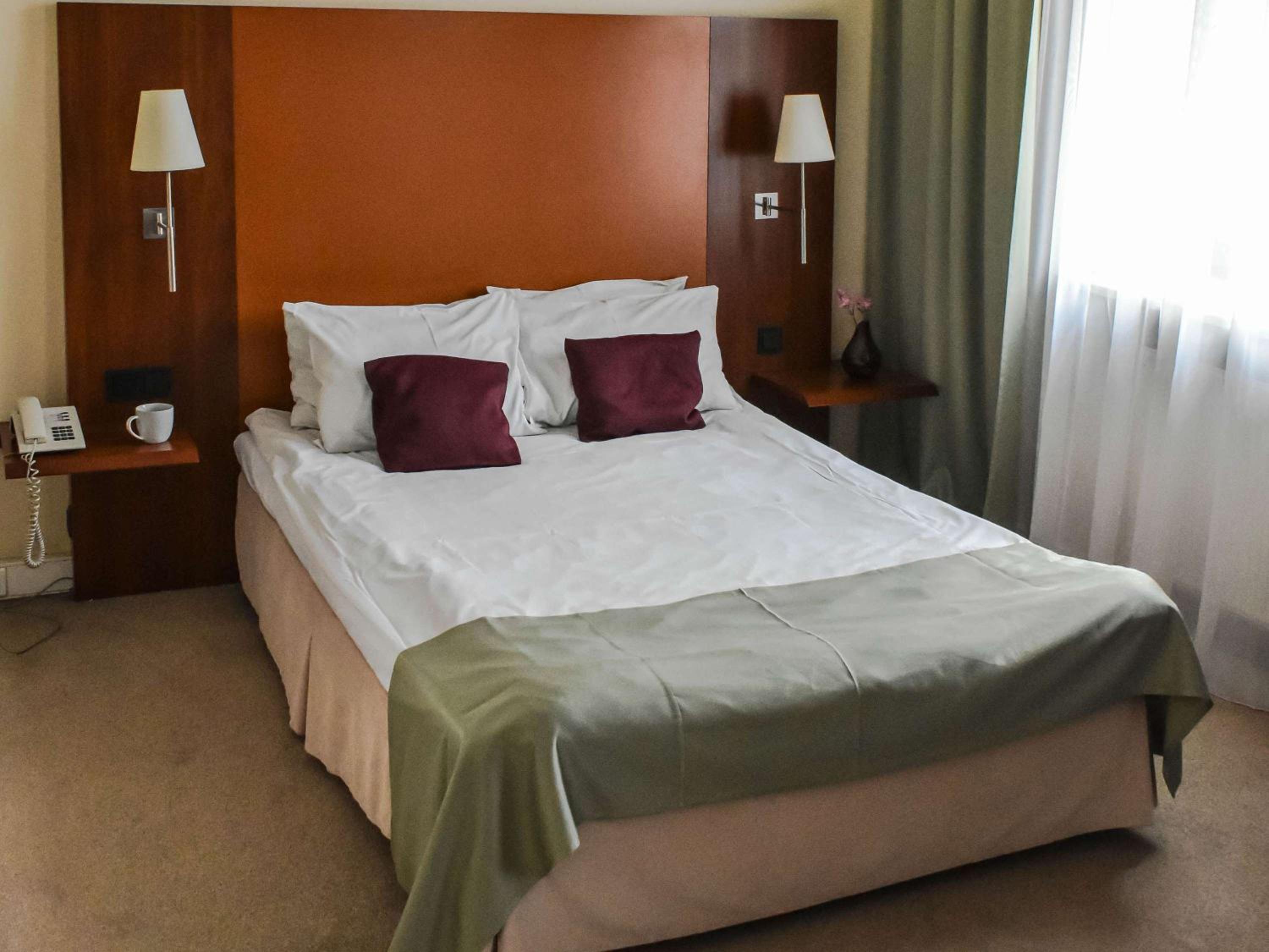 Standard Double Room - Photo 10