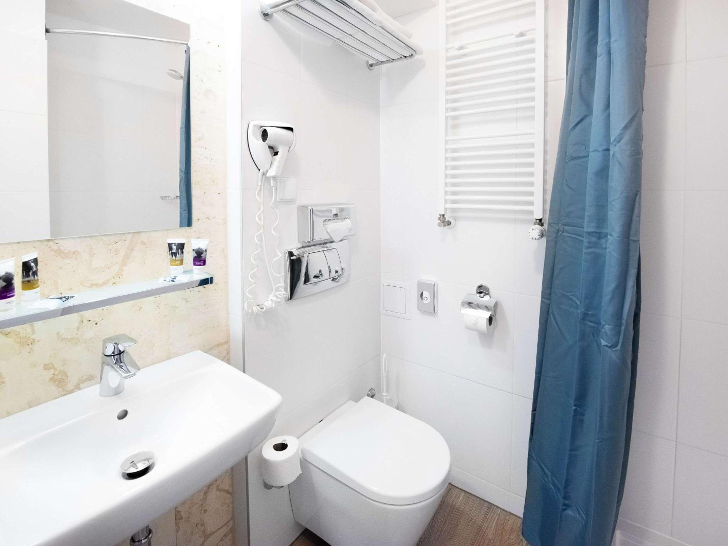 Superior Twin Room - Photo 7