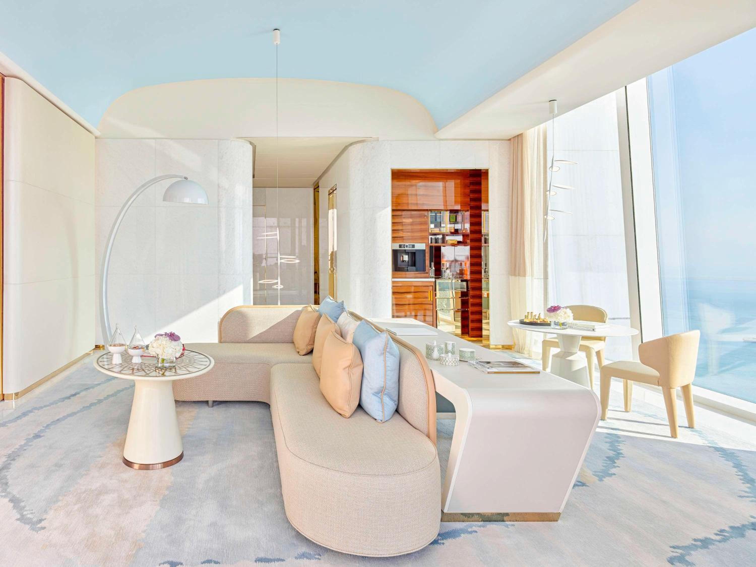 Grand Suite with Sea View - Photo 3