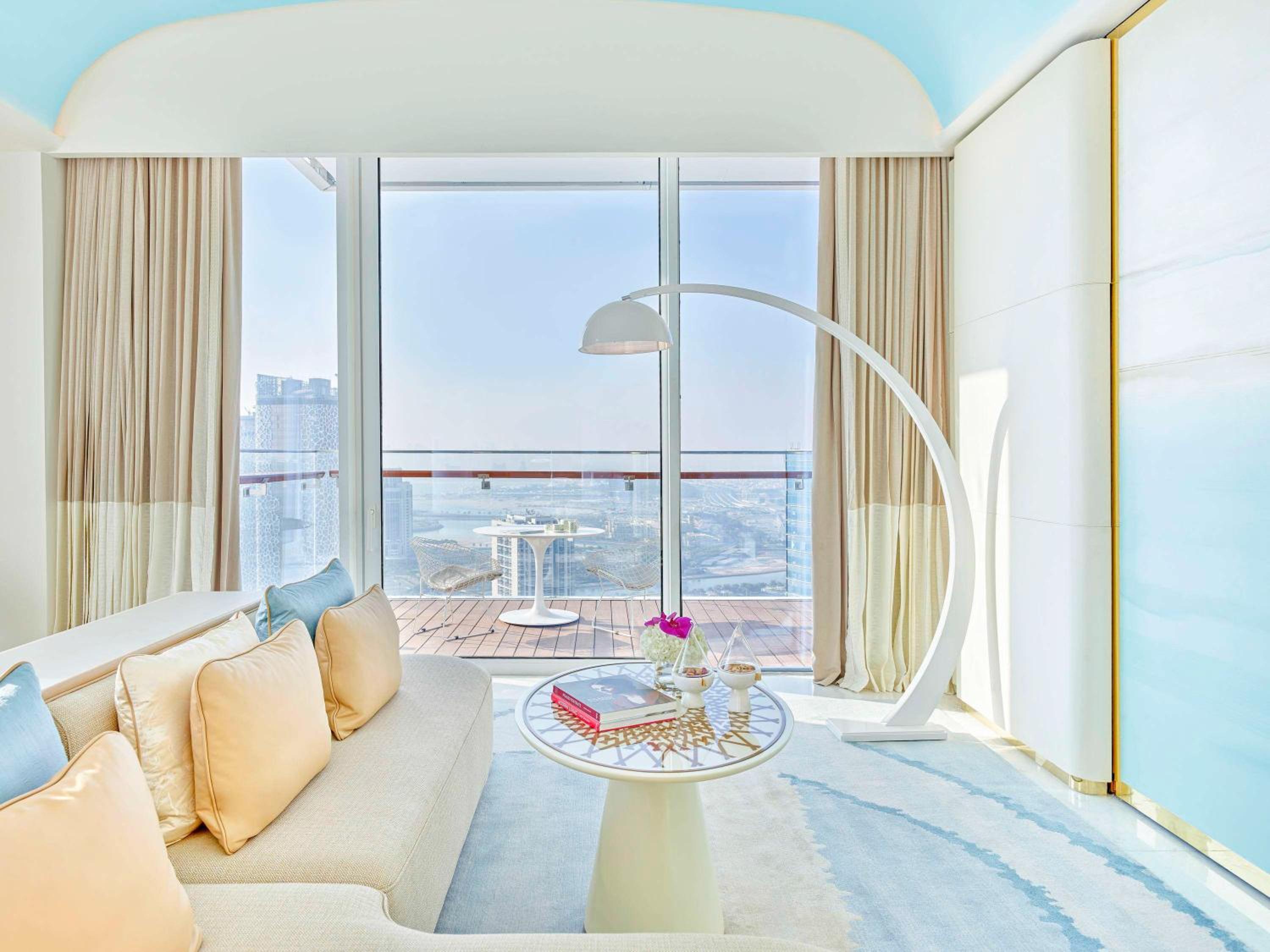 Grand Suite with Sea View - Photo 4