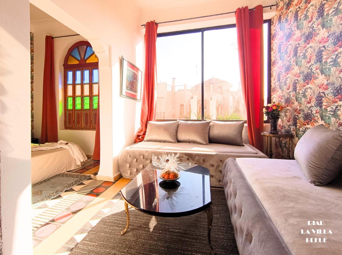 Superior Suite - Photo 2