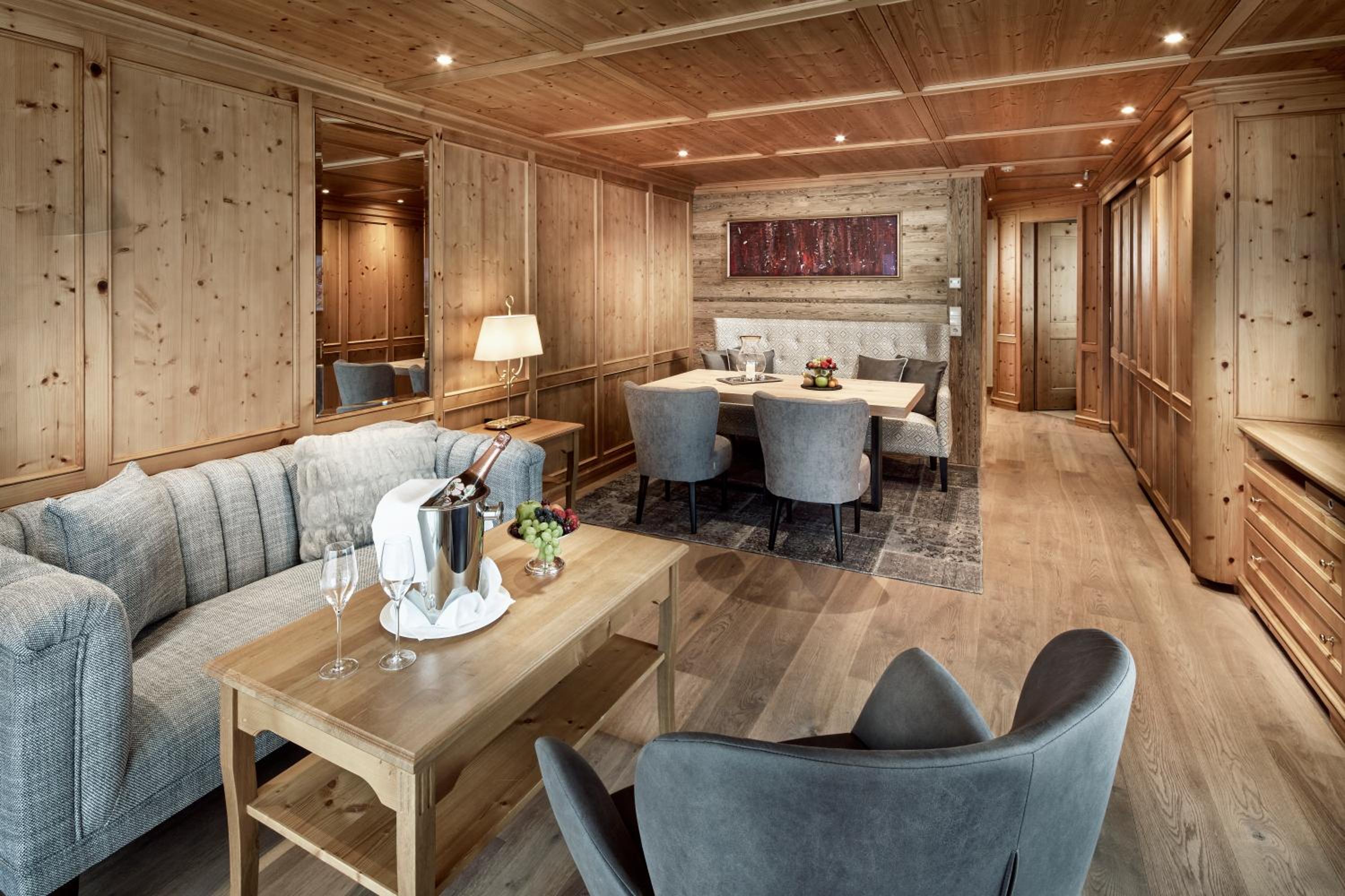 Suite