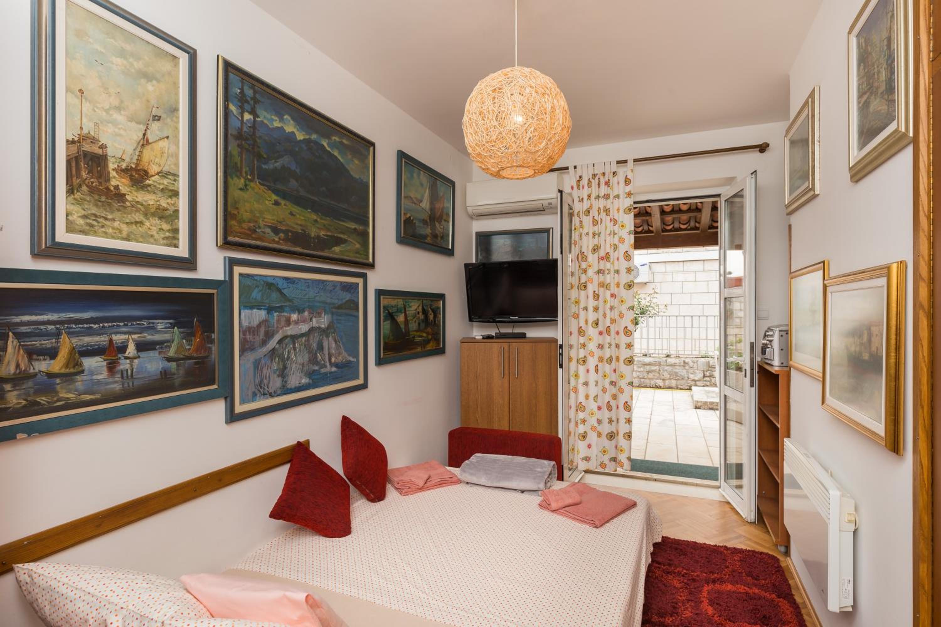One Bedroom Apartment with Terrace