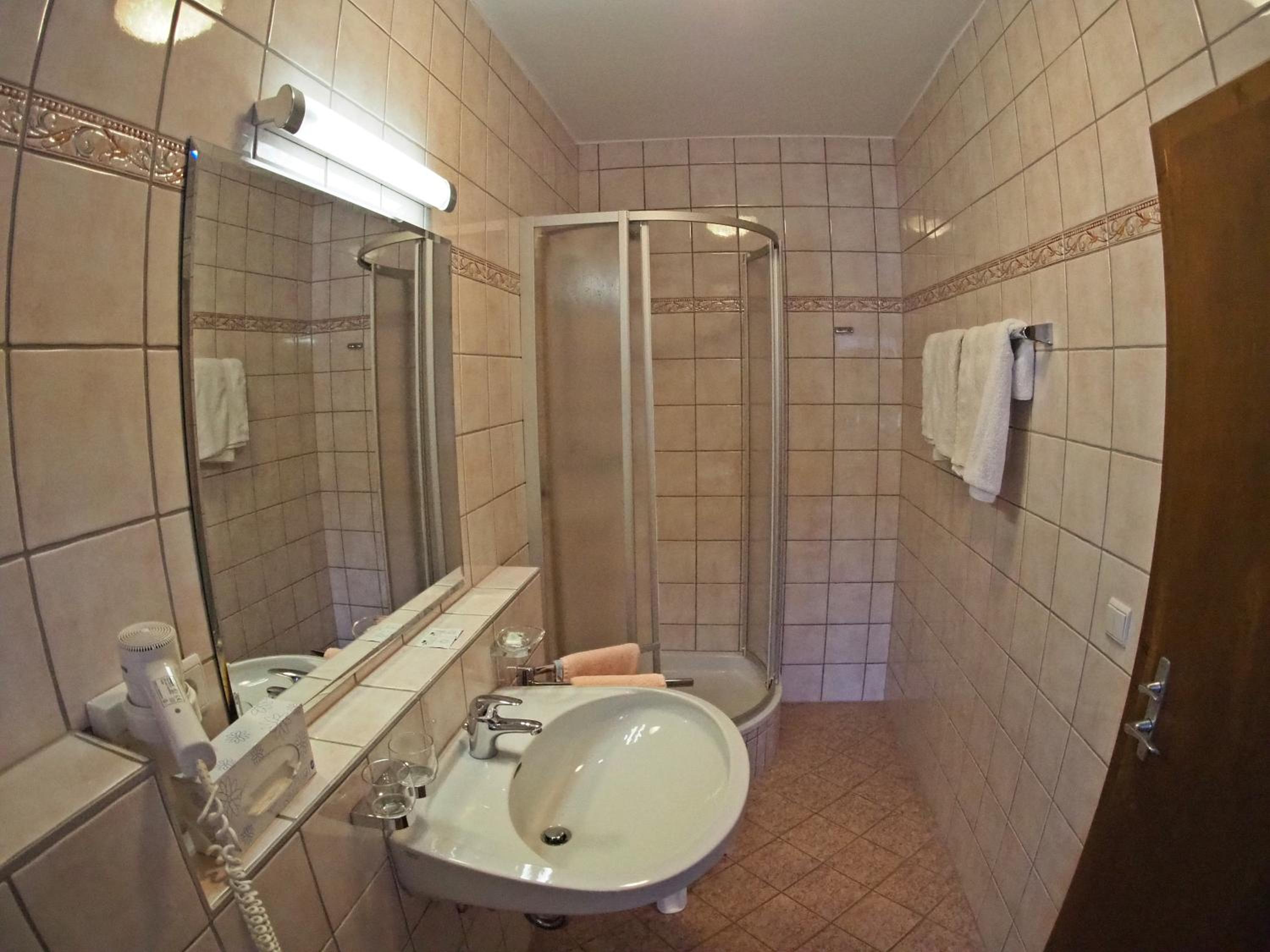 Double Room - Photo 4