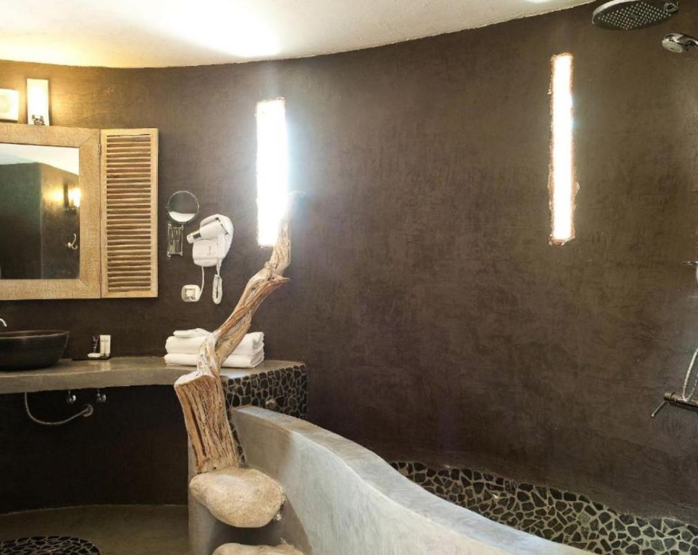 Suite - Photo 4
