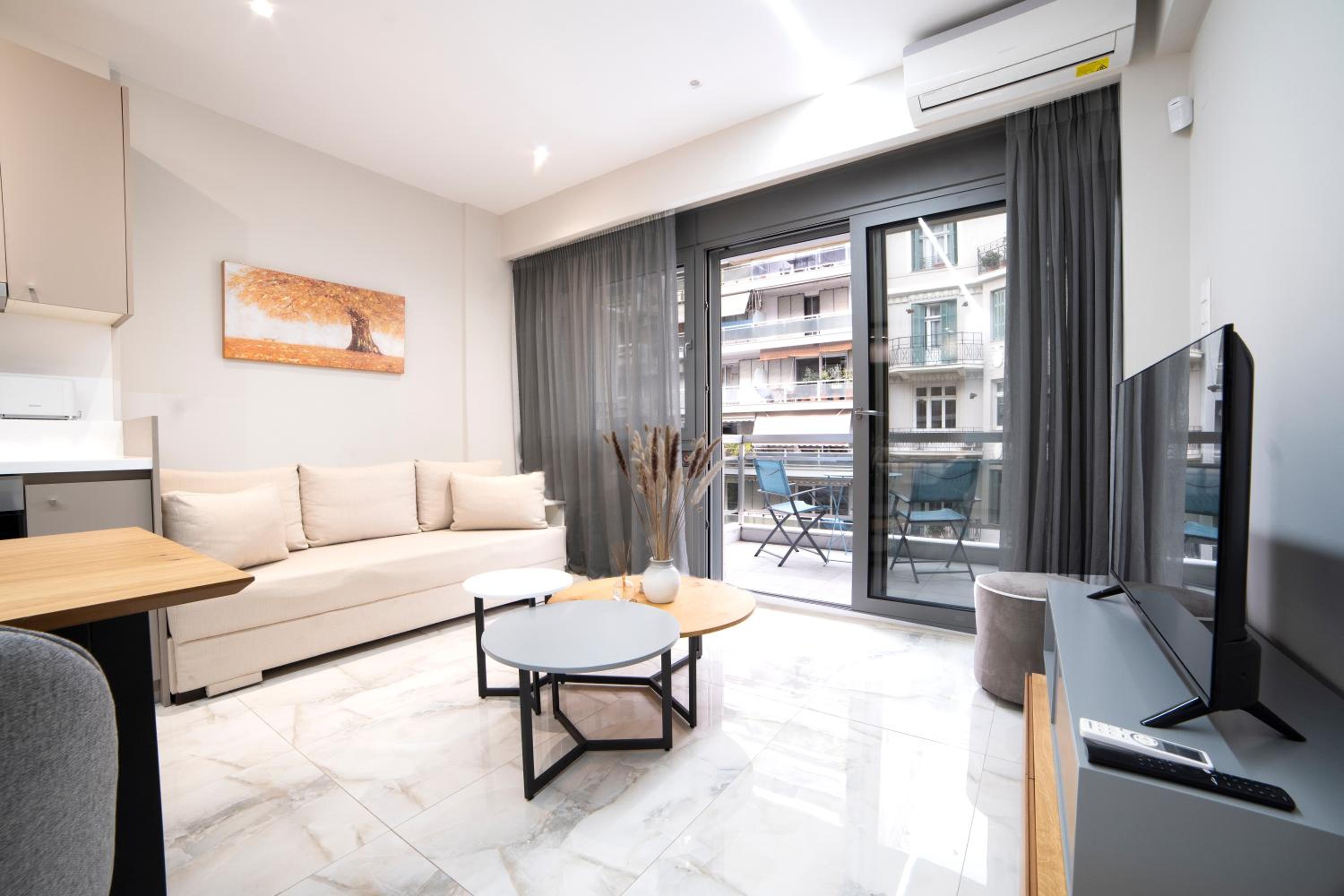 One-Bedroom Apartment