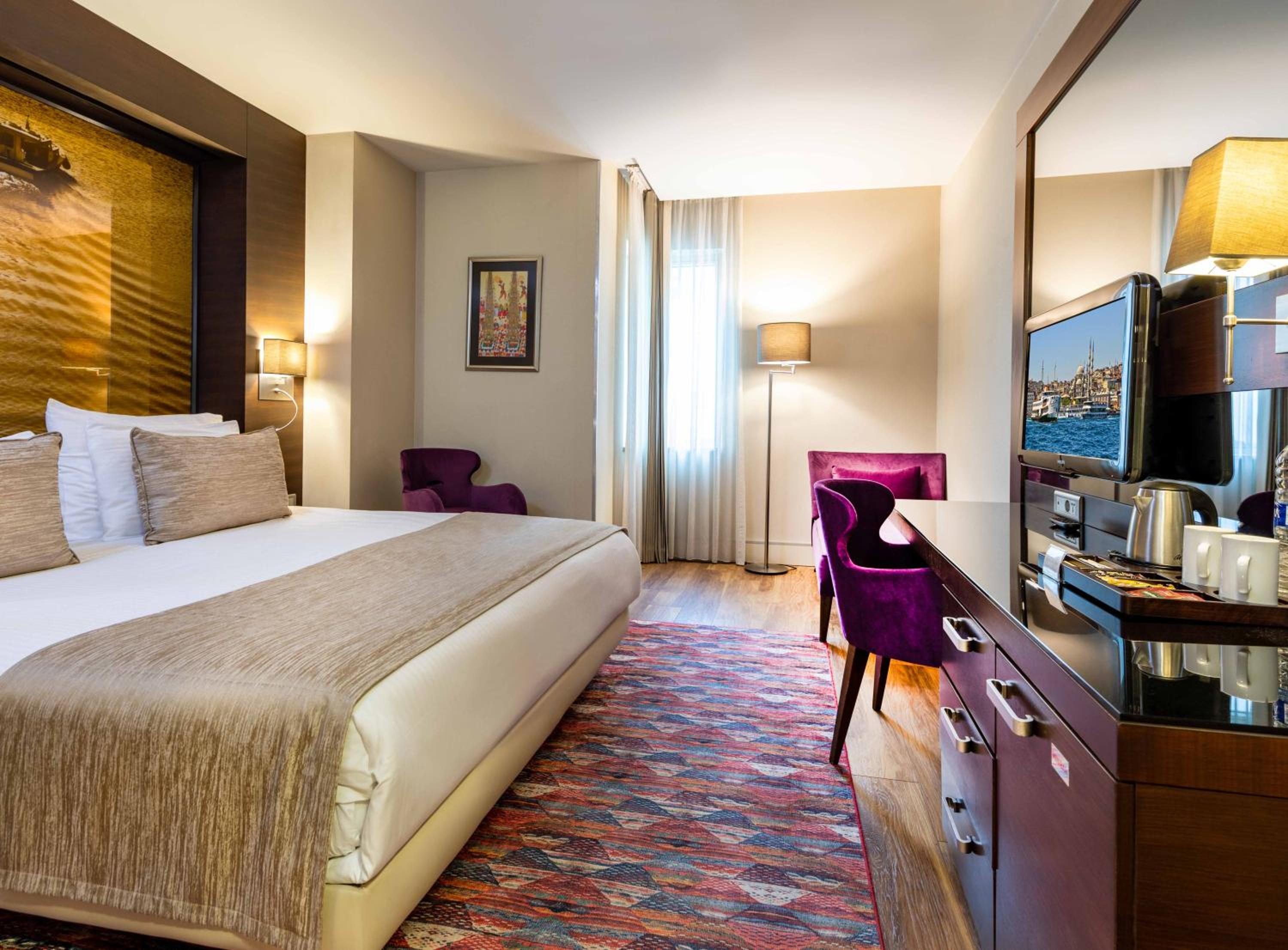 Standard Double or Twin Room photo 2