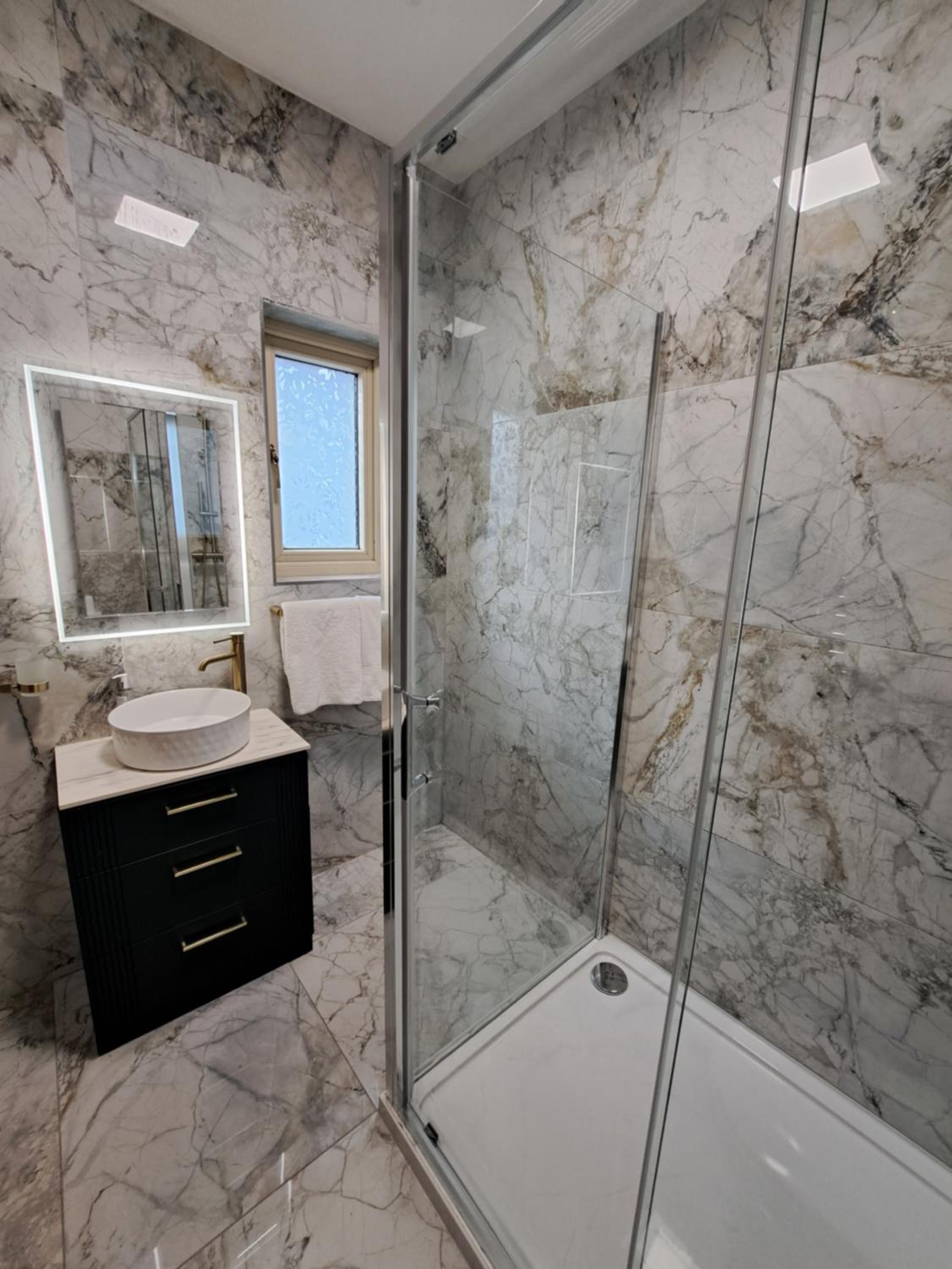 Deluxe Double Room - Photo 6