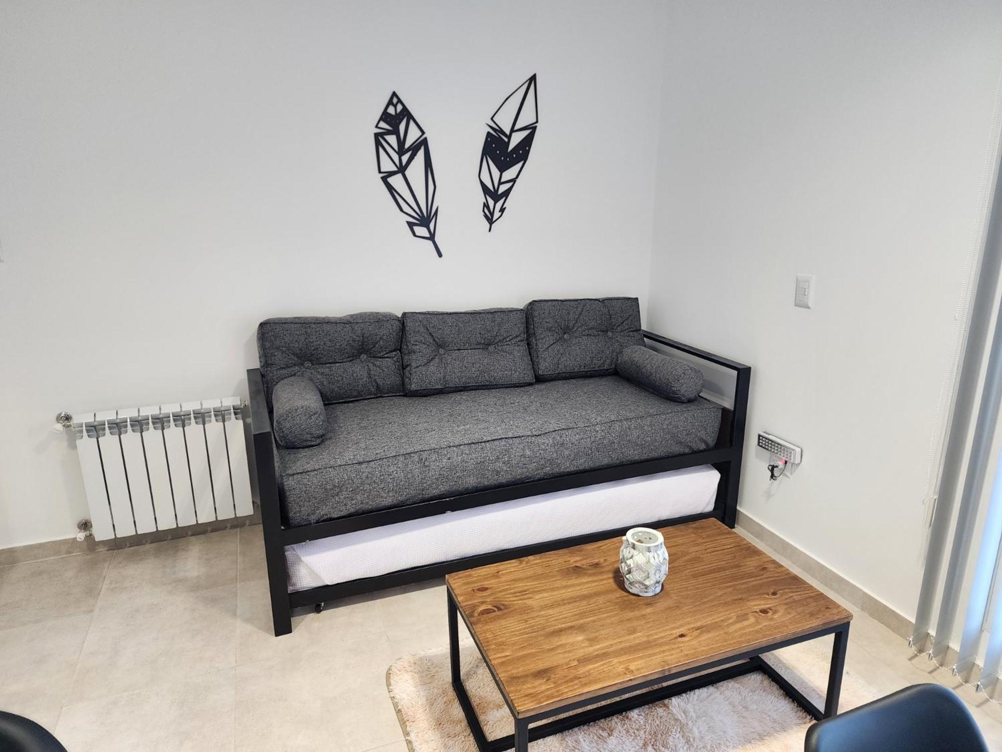 One-Bedroom Apartment photo 1