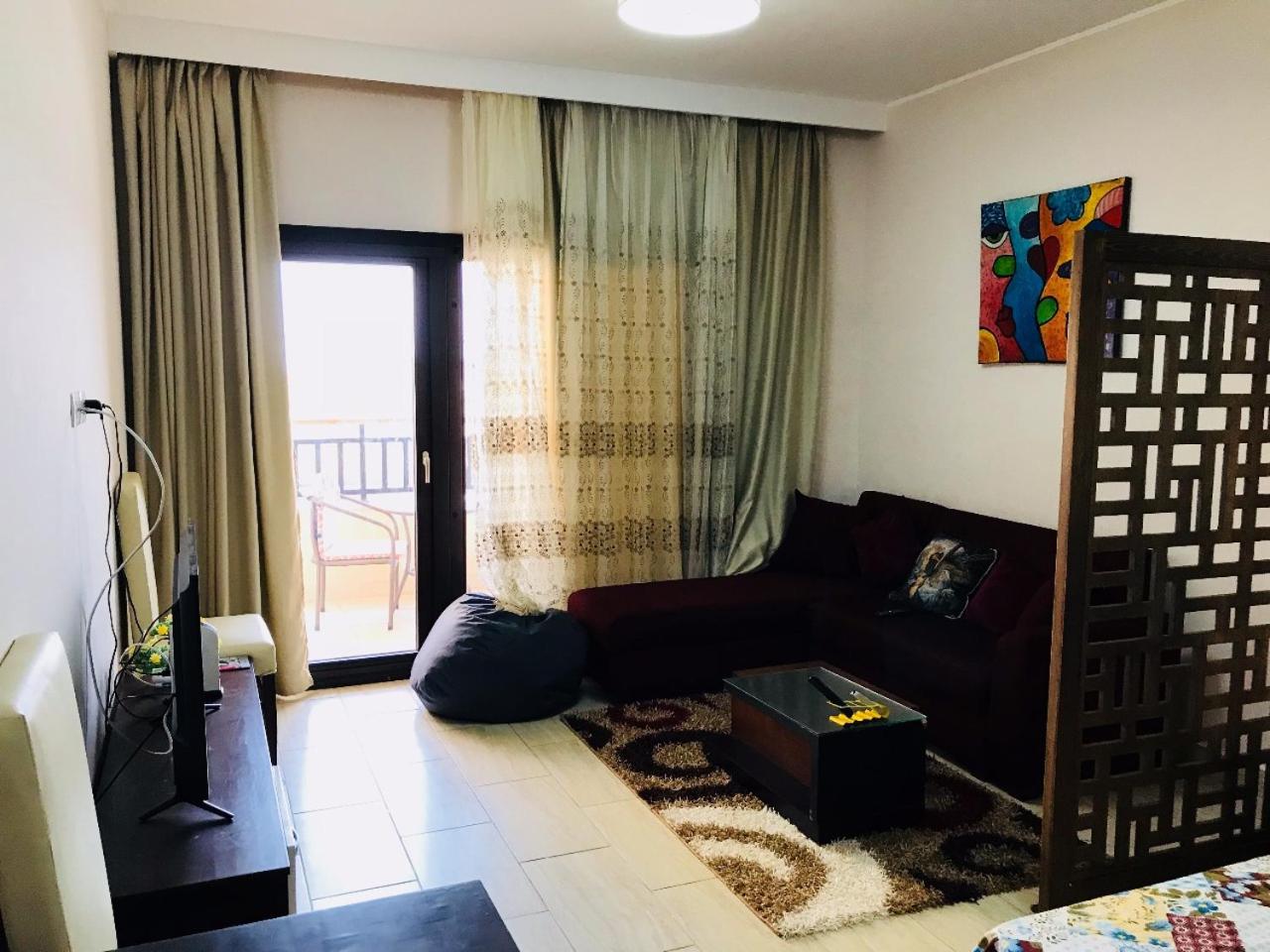 Economy Triple Room photo 1
