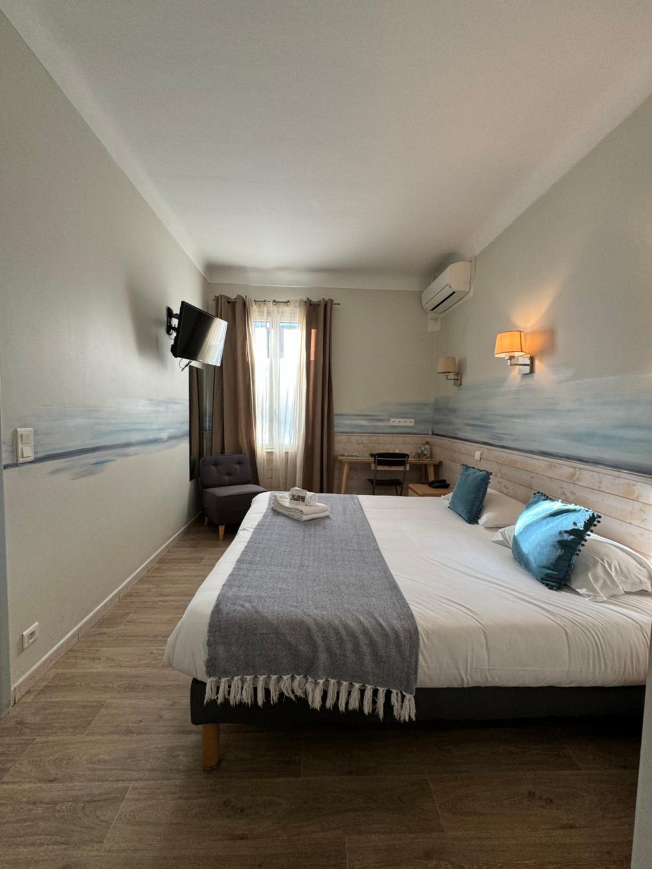 Classic Double Room - Photo 2
